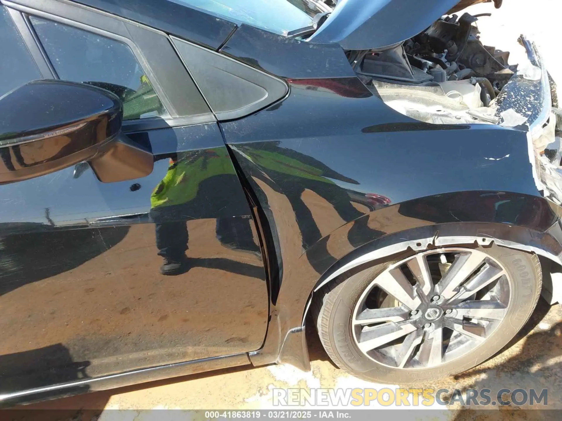 17 Photograph of a damaged car 3N1CN8EV1LL869380 NISSAN VERSA 2020