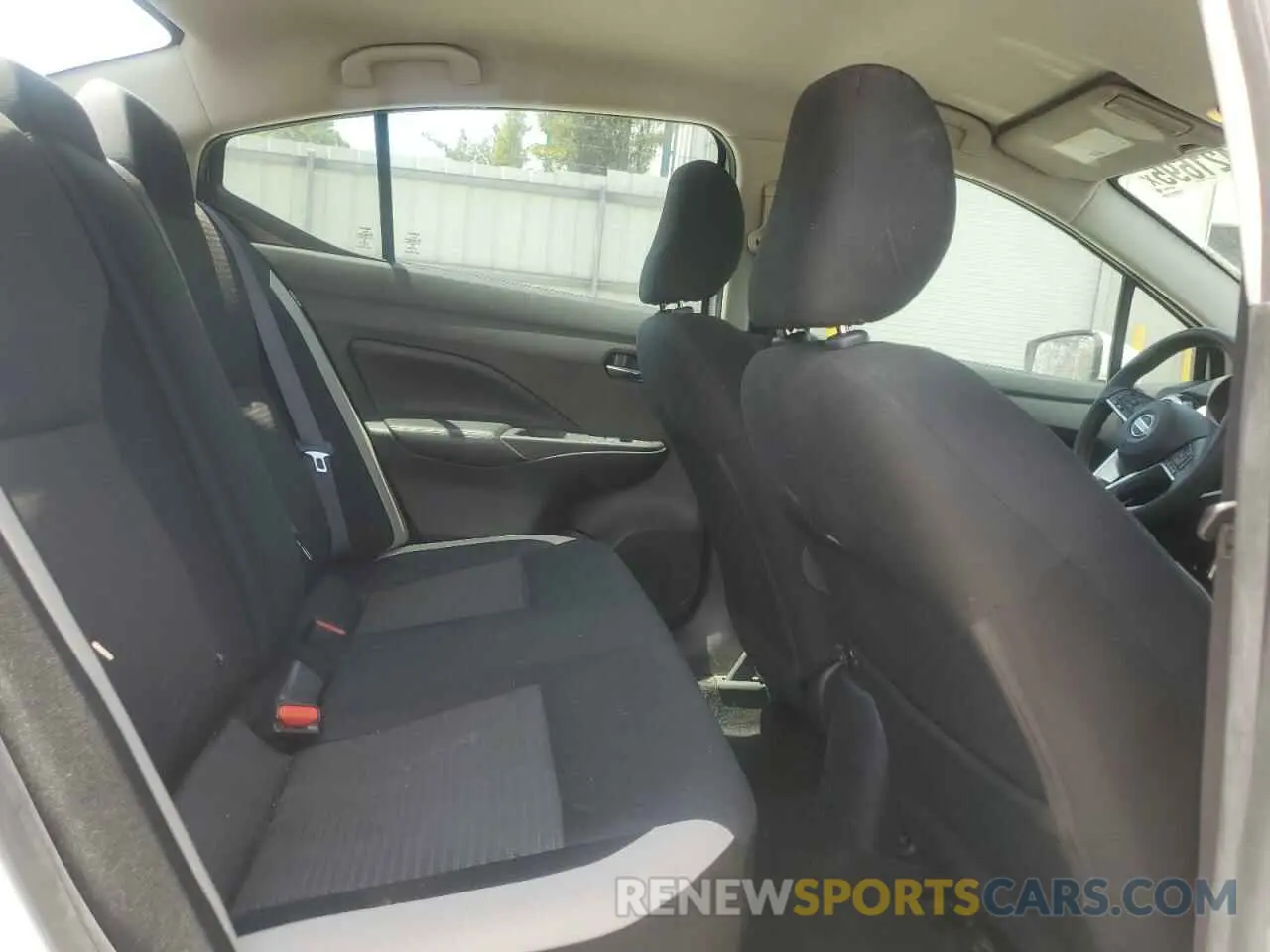 10 Фотография поврежденного автомобиля 3N1CN8EV1LL880363 NISSAN VERSA 2020