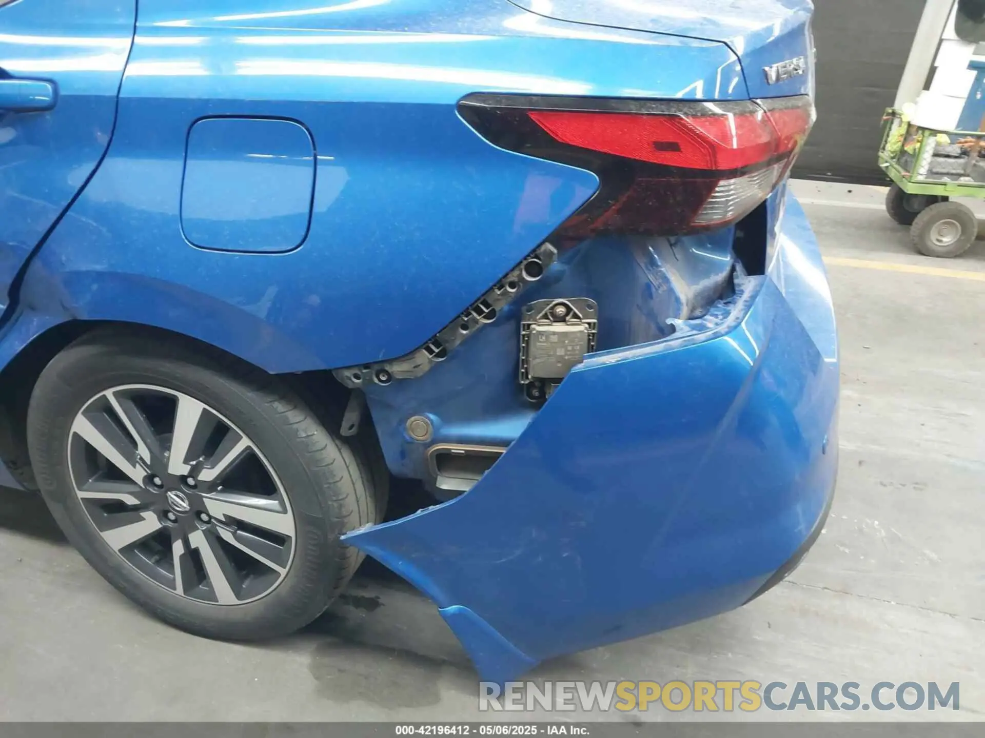 6 Photograph of a damaged car 3N1CN8EV1LL911076 NISSAN VERSA 2020