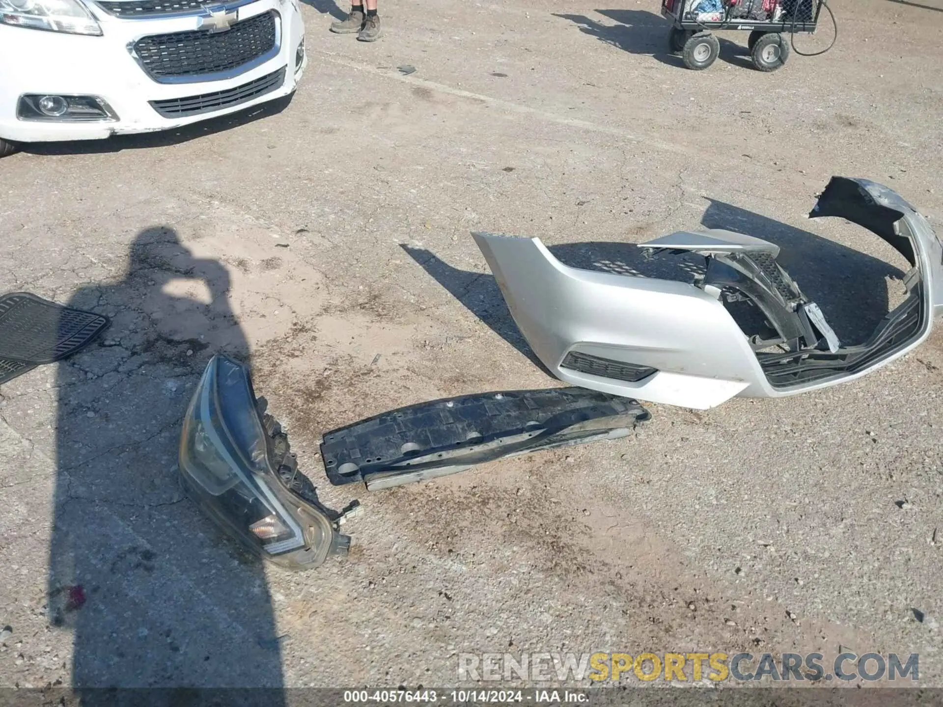 12 Photograph of a damaged car 3N1CN8EV2LL871235 NISSAN VERSA 2020