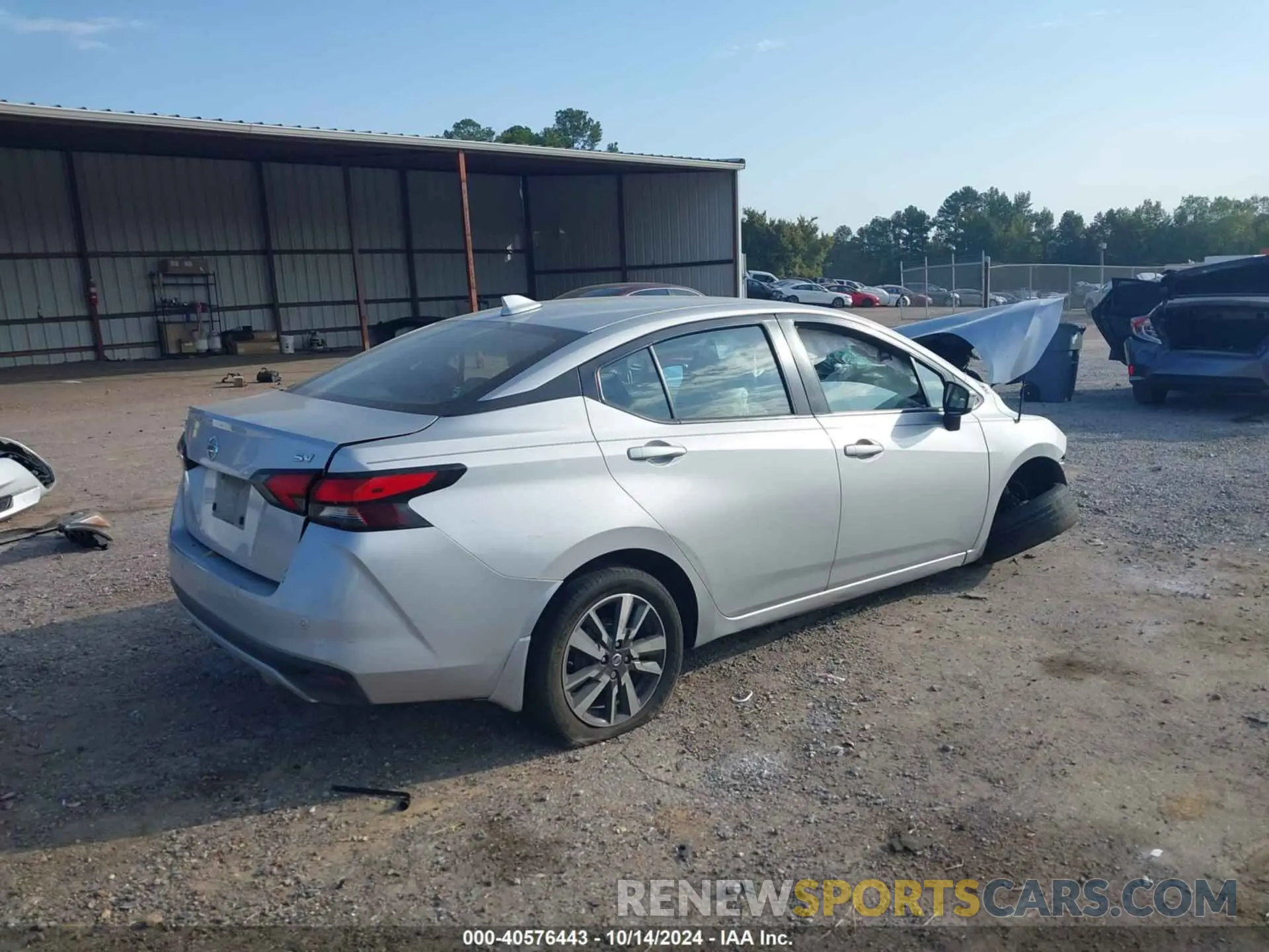 4 Photograph of a damaged car 3N1CN8EV2LL871235 NISSAN VERSA 2020