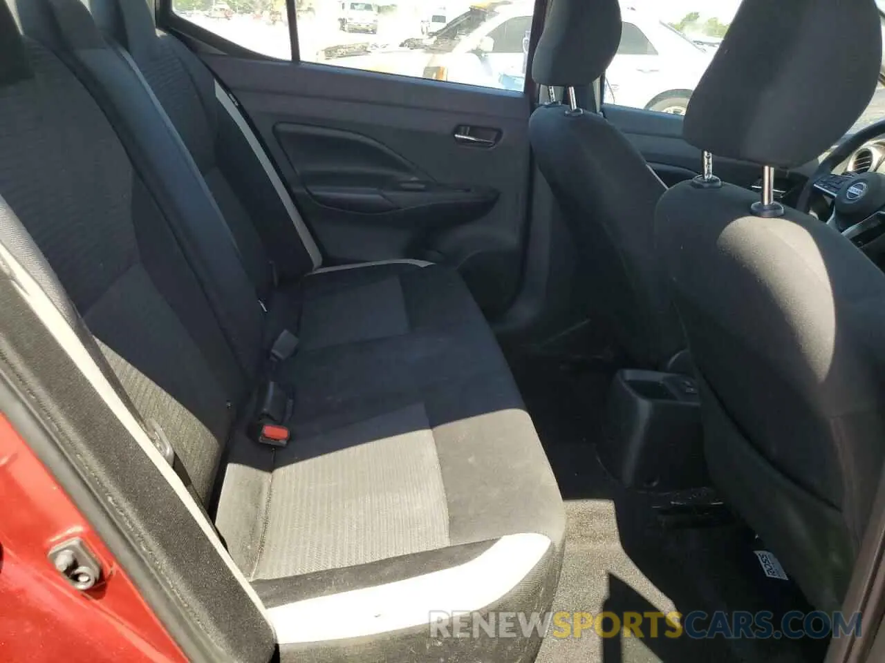 10 Photograph of a damaged car 3N1CN8EV2LL909384 NISSAN VERSA 2020