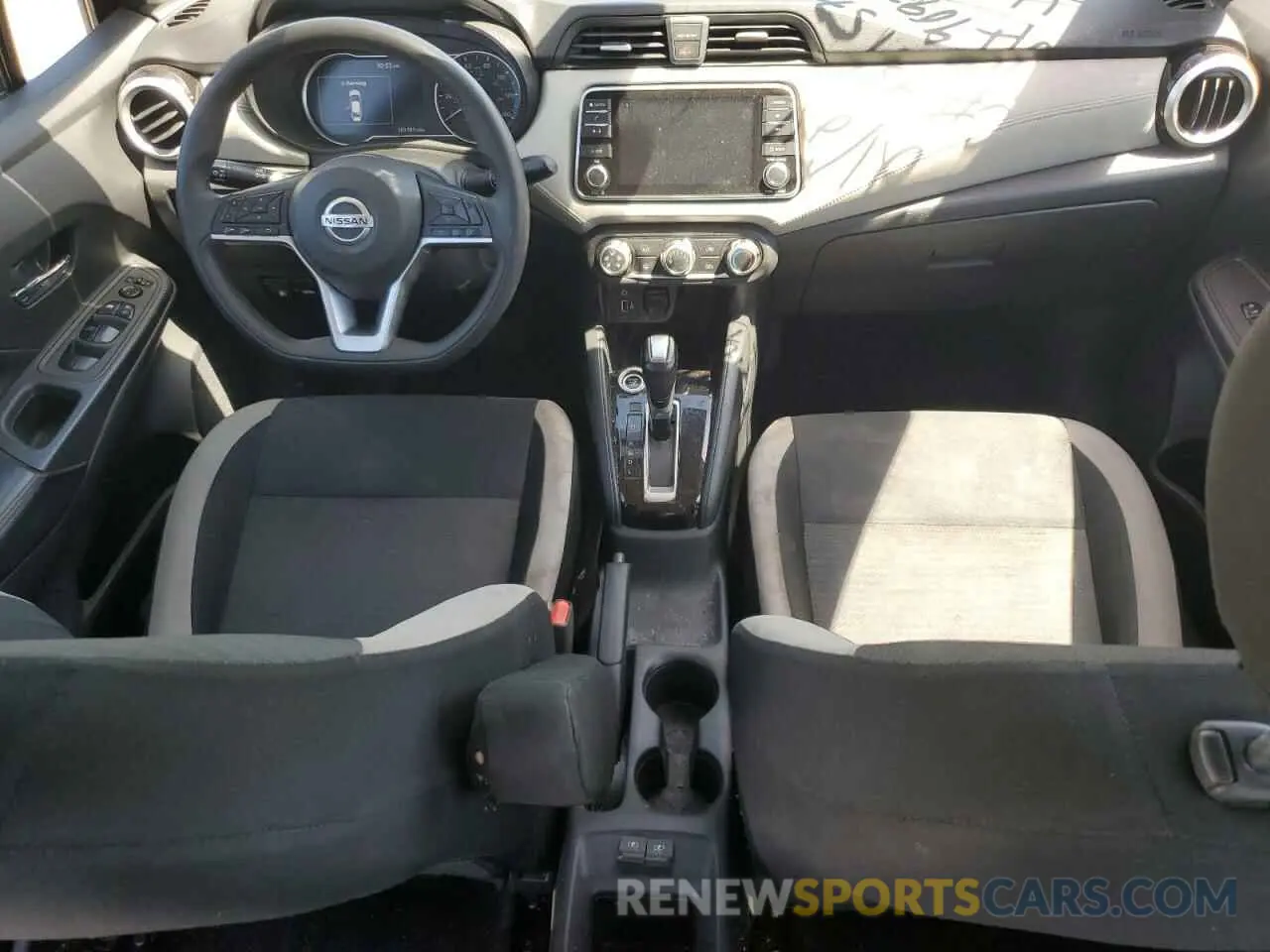 8 Photograph of a damaged car 3N1CN8EV2LL909384 NISSAN VERSA 2020