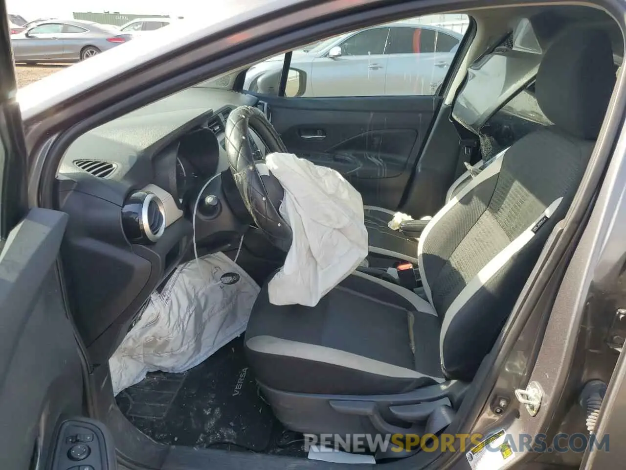 7 Photograph of a damaged car 3N1CN8EV2LL914312 NISSAN VERSA 2020