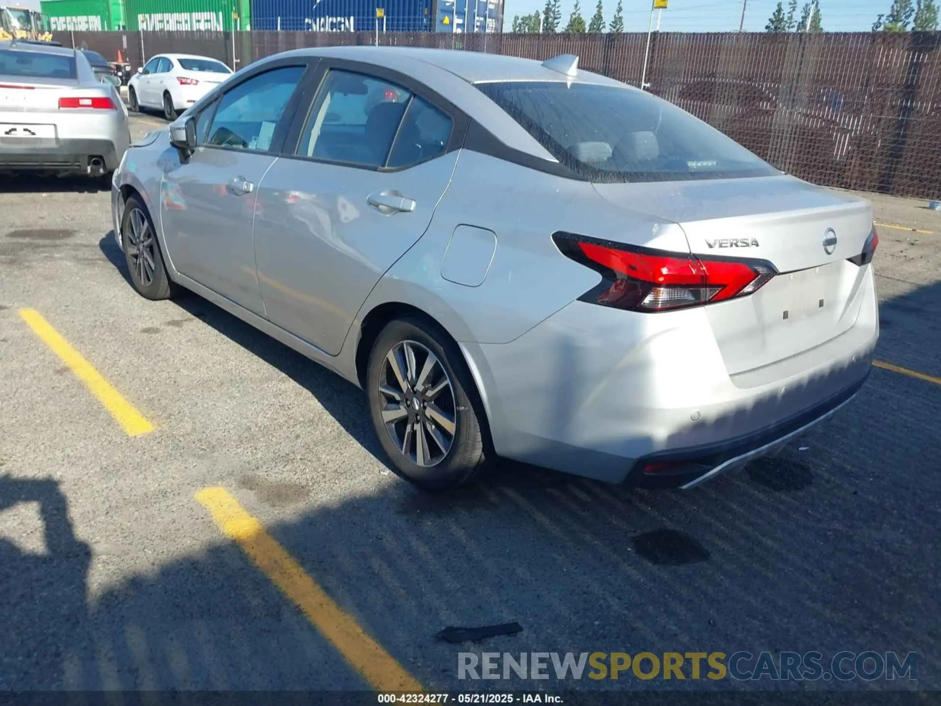 3 Фотография поврежденного автомобиля 3N1CN8EV4LL881698 NISSAN VERSA 2020