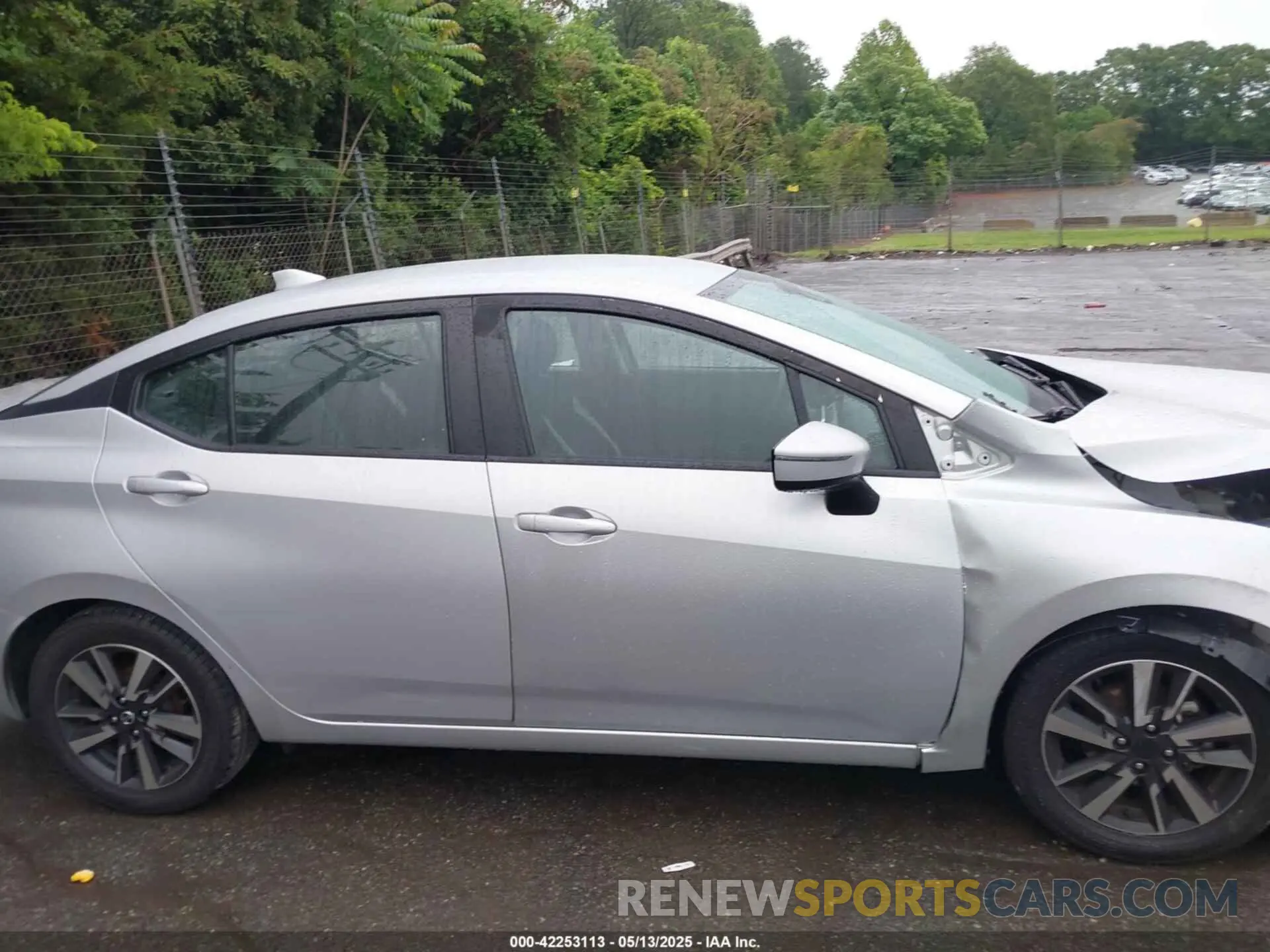 14 Photograph of a damaged car 3N1CN8EV4LL881927 NISSAN VERSA 2020