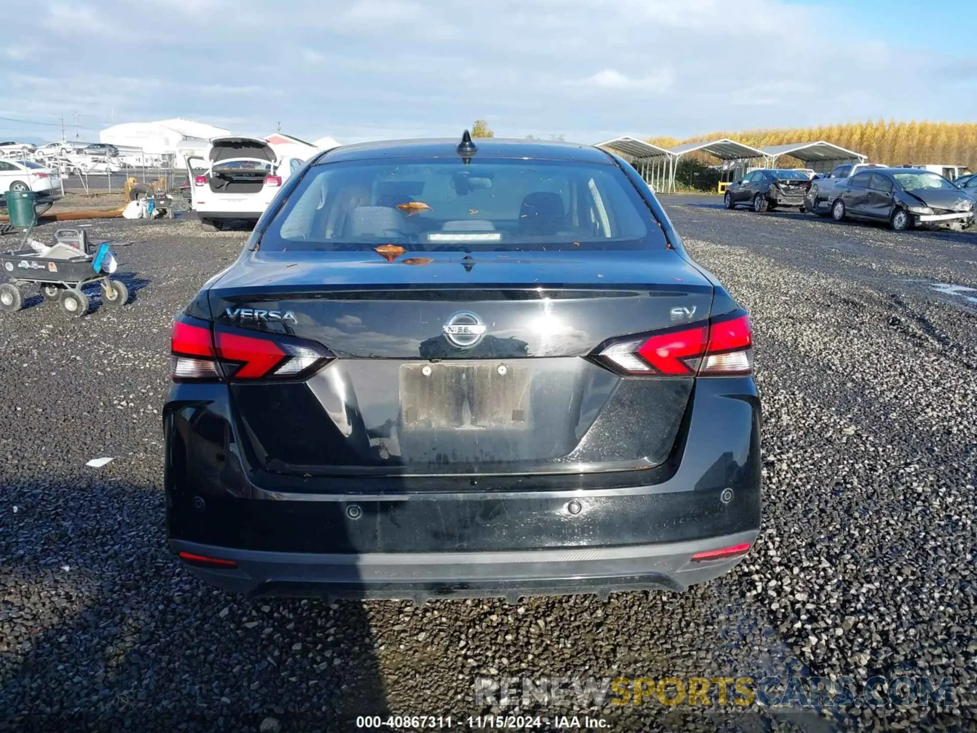 17 Photograph of a damaged car 3N1CN8EV5LL847186 NISSAN VERSA 2020