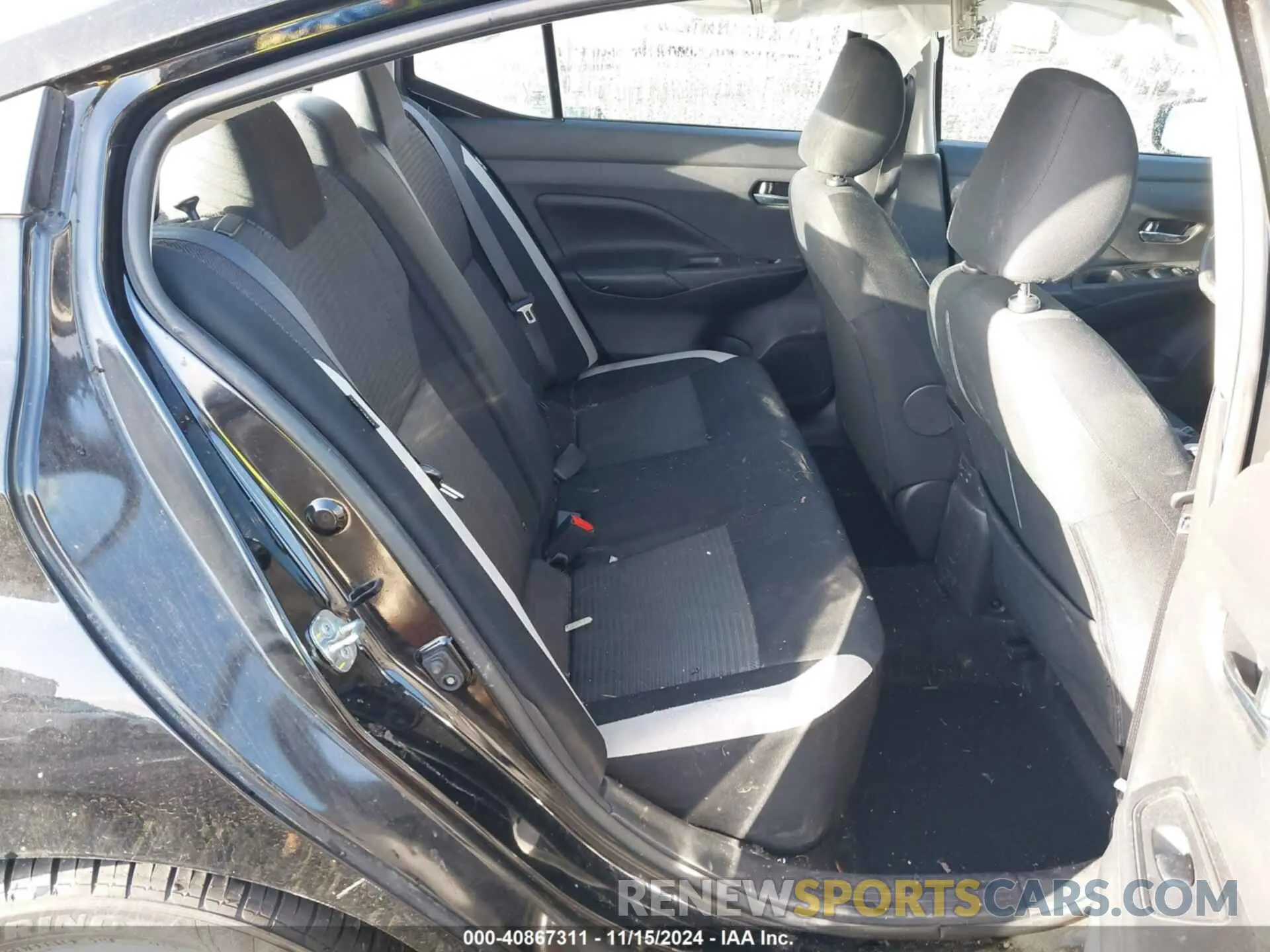 8 Photograph of a damaged car 3N1CN8EV5LL847186 NISSAN VERSA 2020