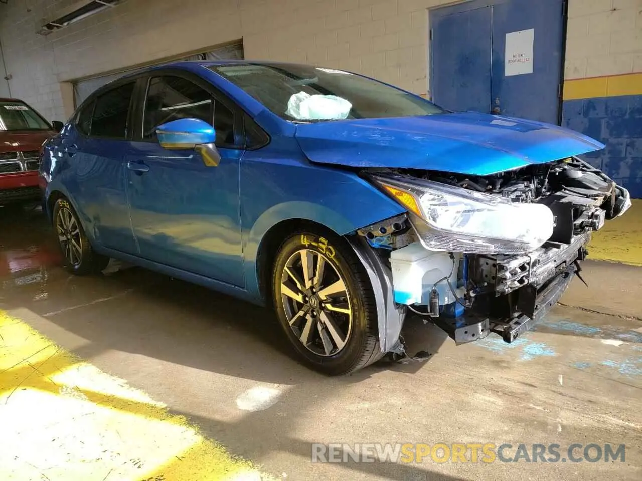 4 Photograph of a damaged car 3N1CN8EV5LL861931 NISSAN VERSA 2020