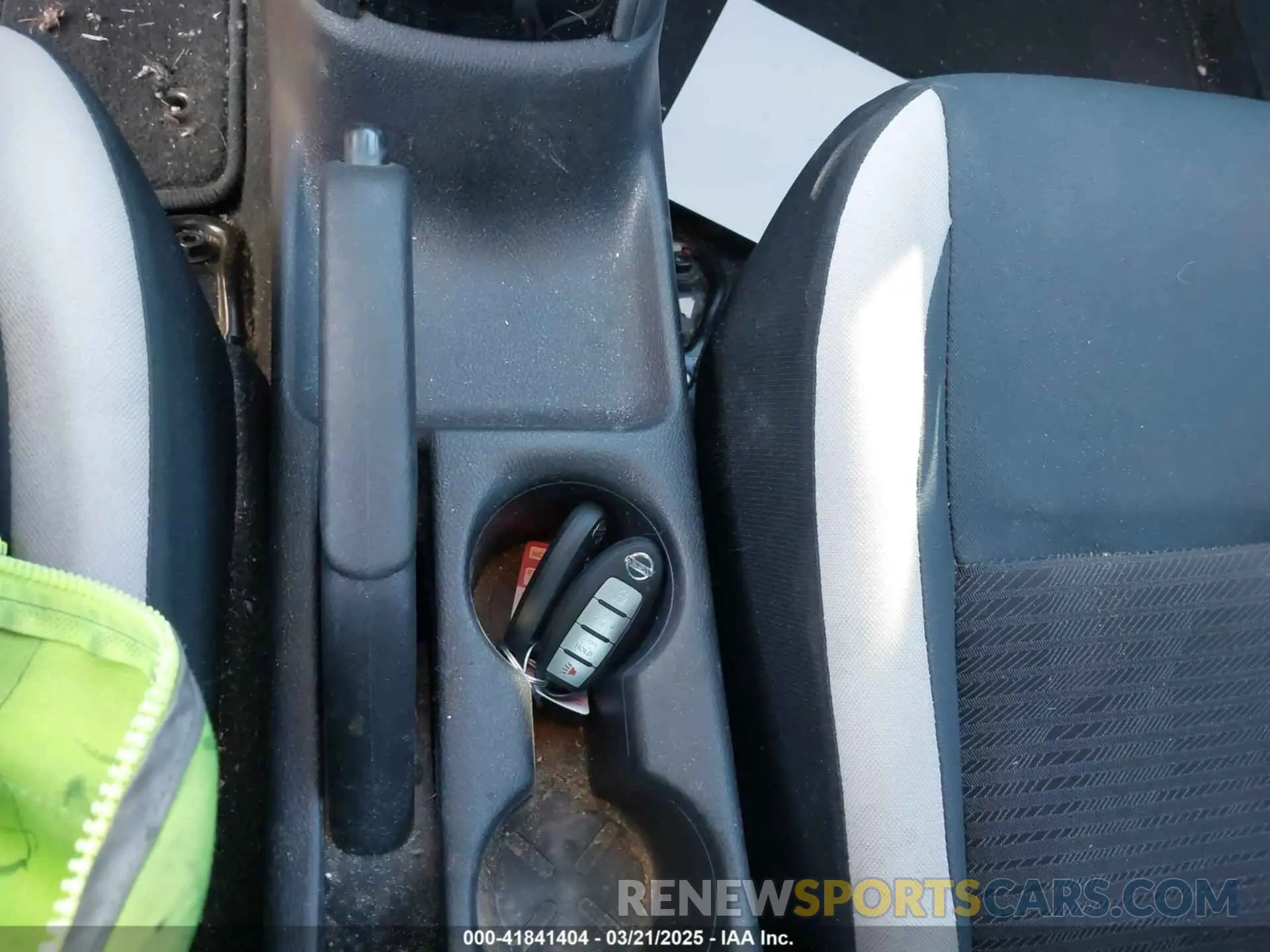 11 Фотография поврежденного автомобиля 3N1CN8EV6LL808610 NISSAN VERSA 2020