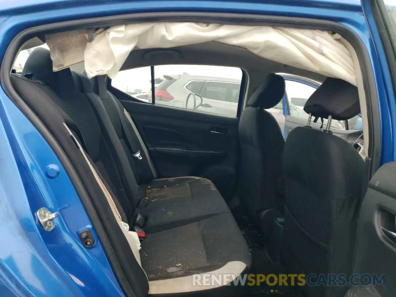 10 Фотография поврежденного автомобиля 3N1CN8EV6LL810177 NISSAN VERSA 2020