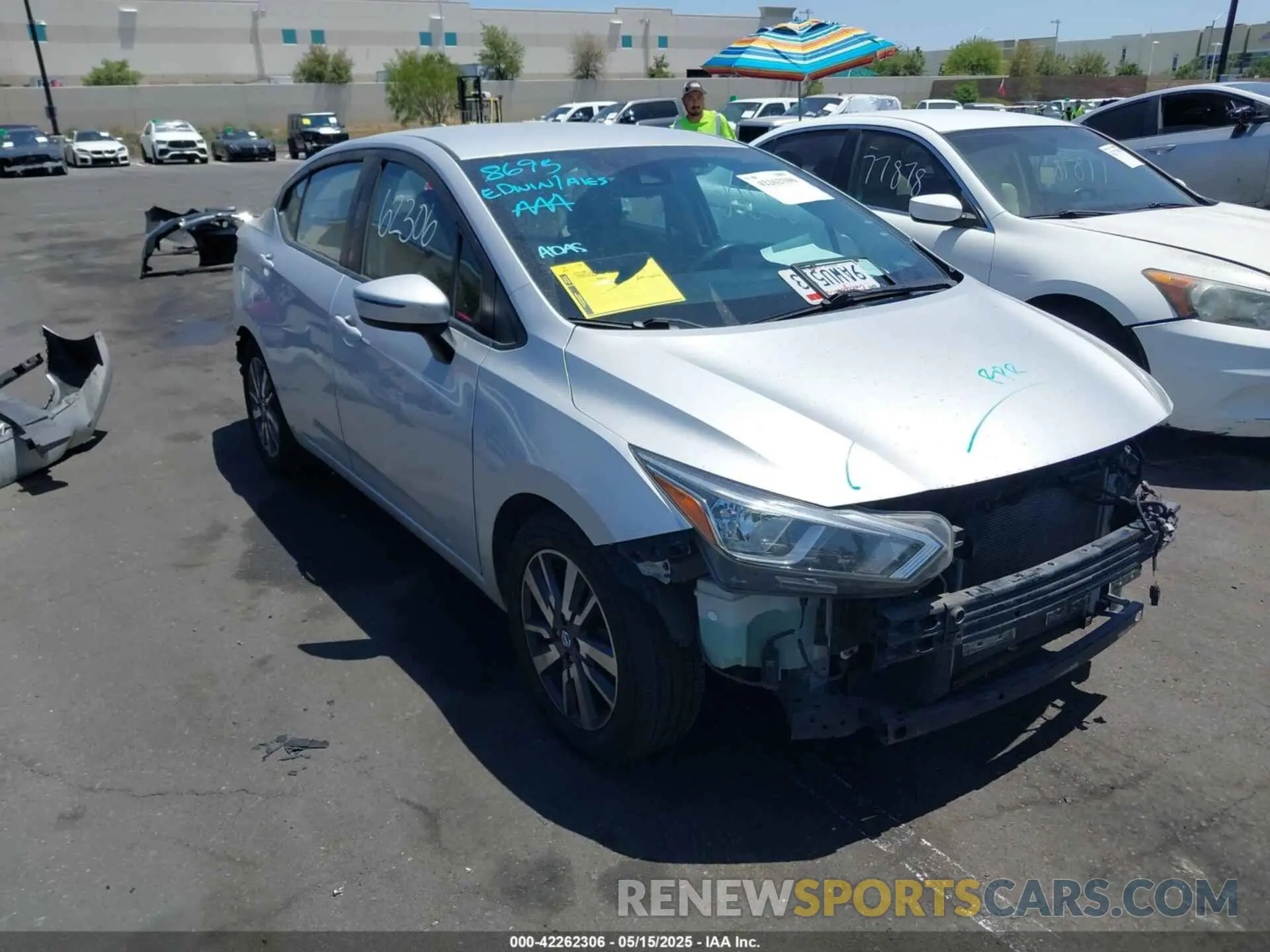 13 Фотография поврежденного автомобиля 3N1CN8EV6LL844023 NISSAN VERSA 2020