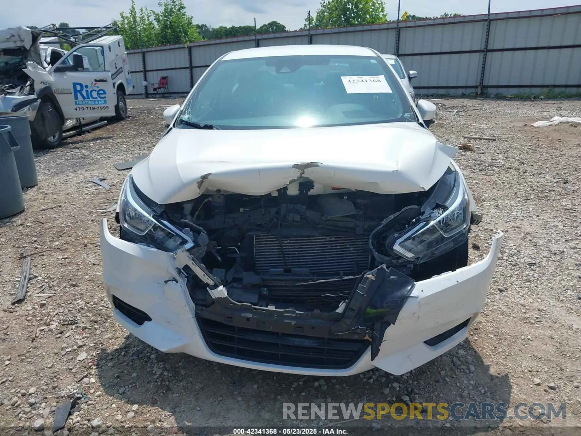 13 Фотография поврежденного автомобиля 3N1CN8EV8LL882210 NISSAN VERSA 2020