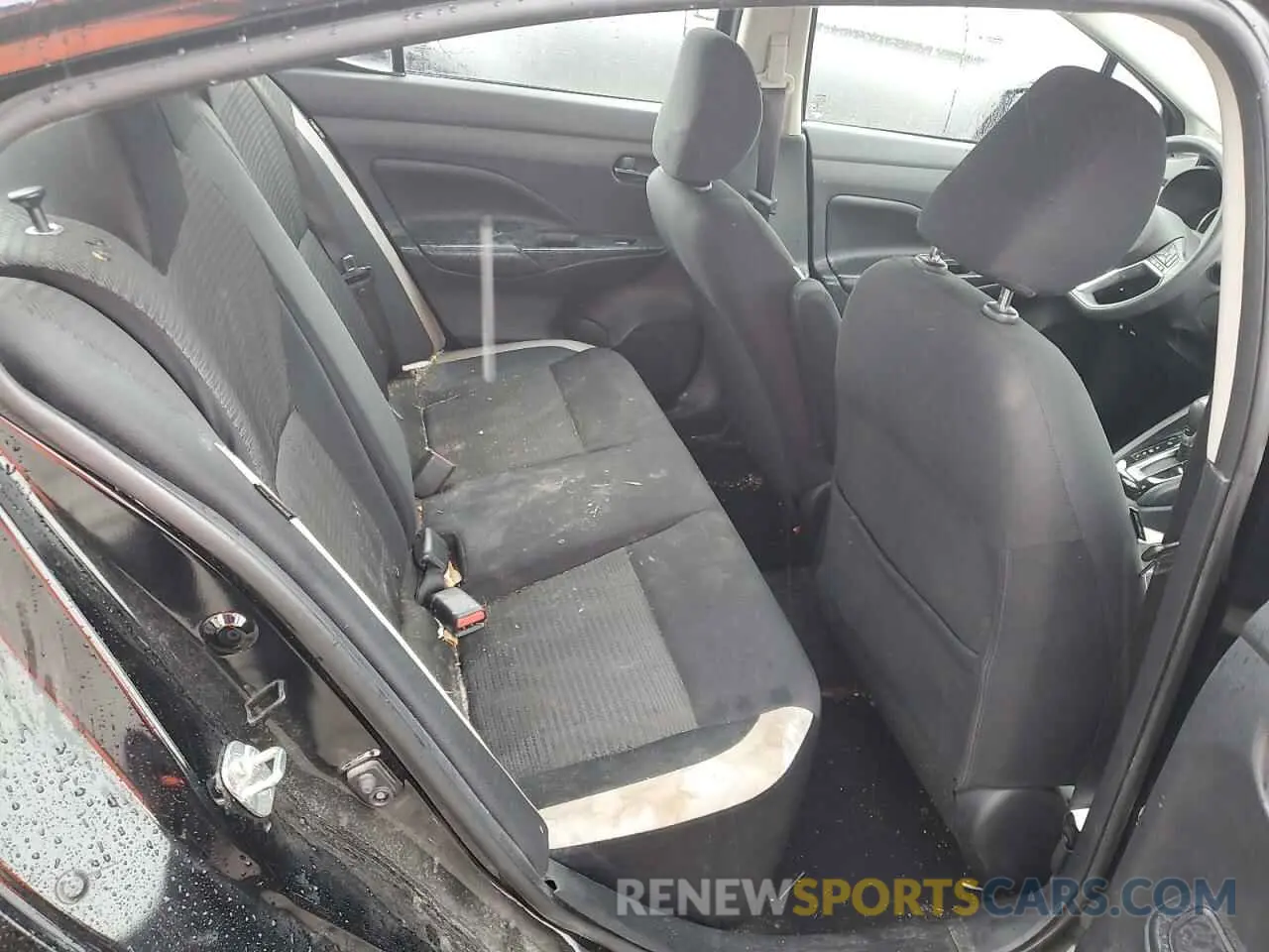 10 Photograph of a damaged car 3N1CN8EVXLL808061 NISSAN VERSA 2020