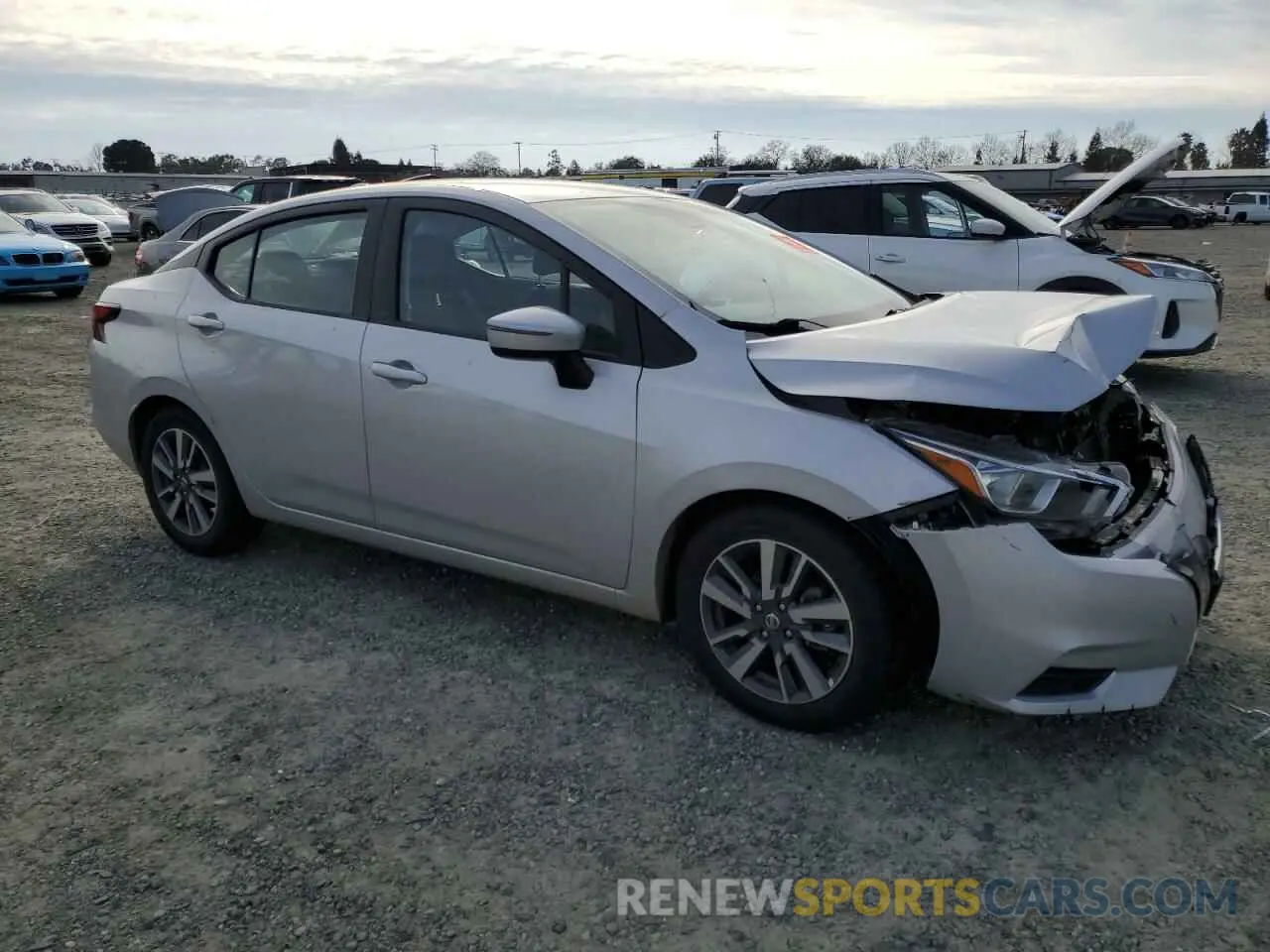 4 Фотография поврежденного автомобиля 3N1CN8EVXLL820890 NISSAN VERSA 2020