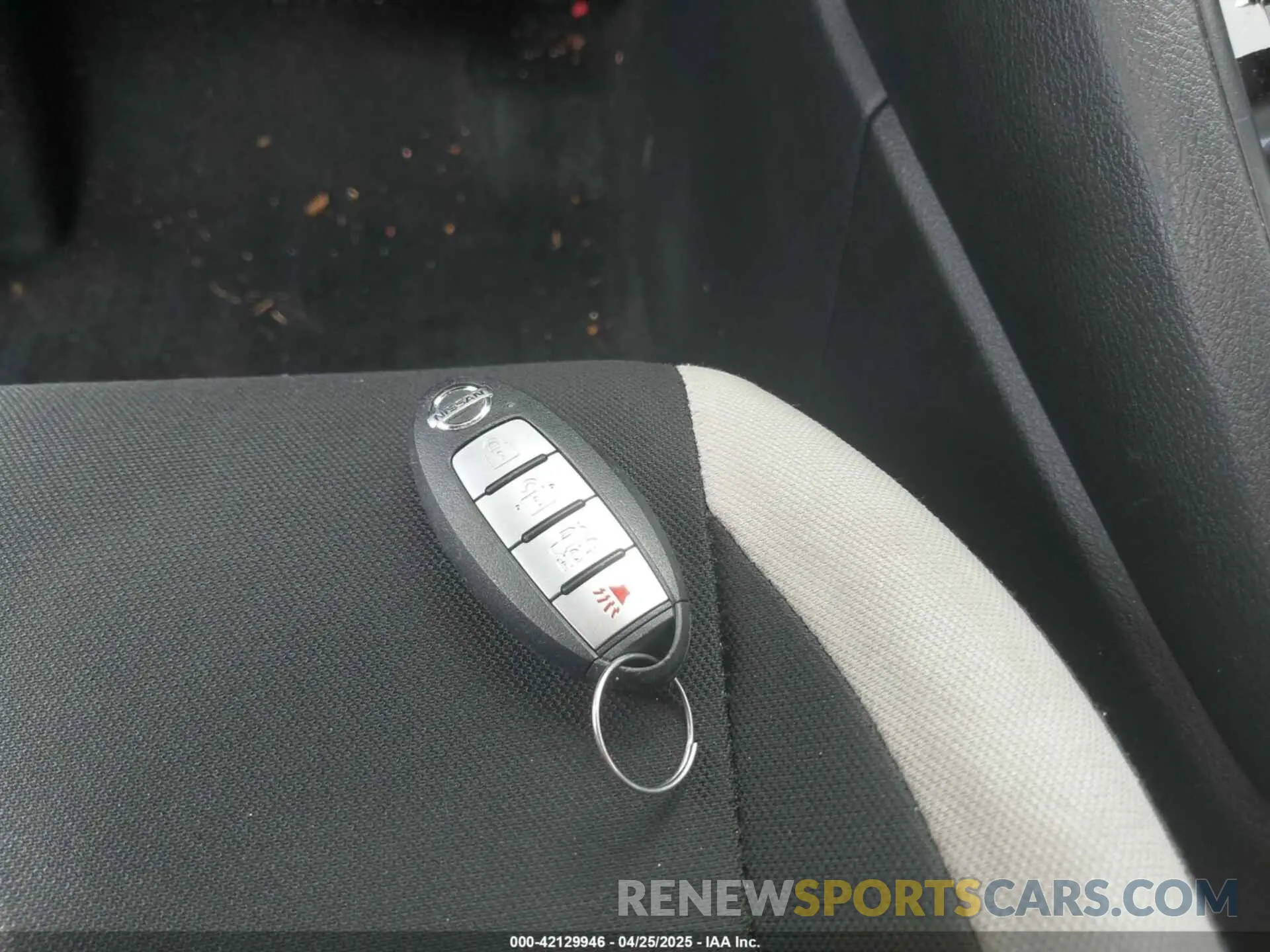 11 Photograph of a damaged car 3N1CN8EVXLL910489 NISSAN VERSA 2020
