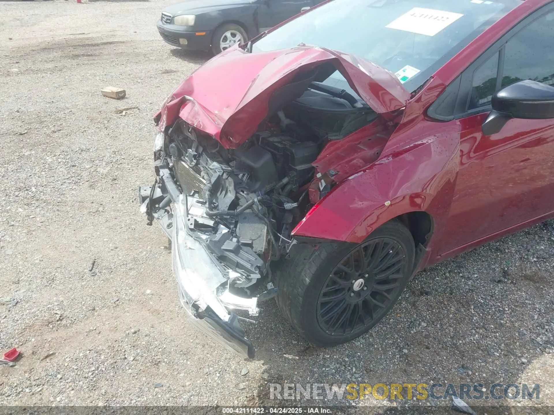 12 Photograph of a damaged car 3N1CN8FV0LL805376 NISSAN VERSA 2020