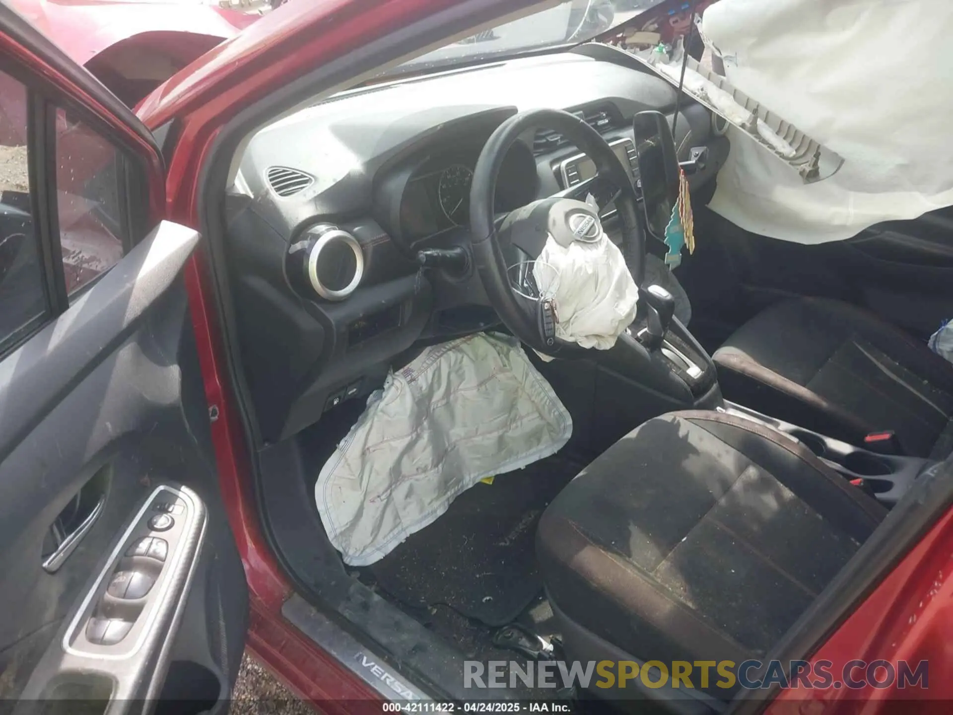 18 Photograph of a damaged car 3N1CN8FV0LL805376 NISSAN VERSA 2020