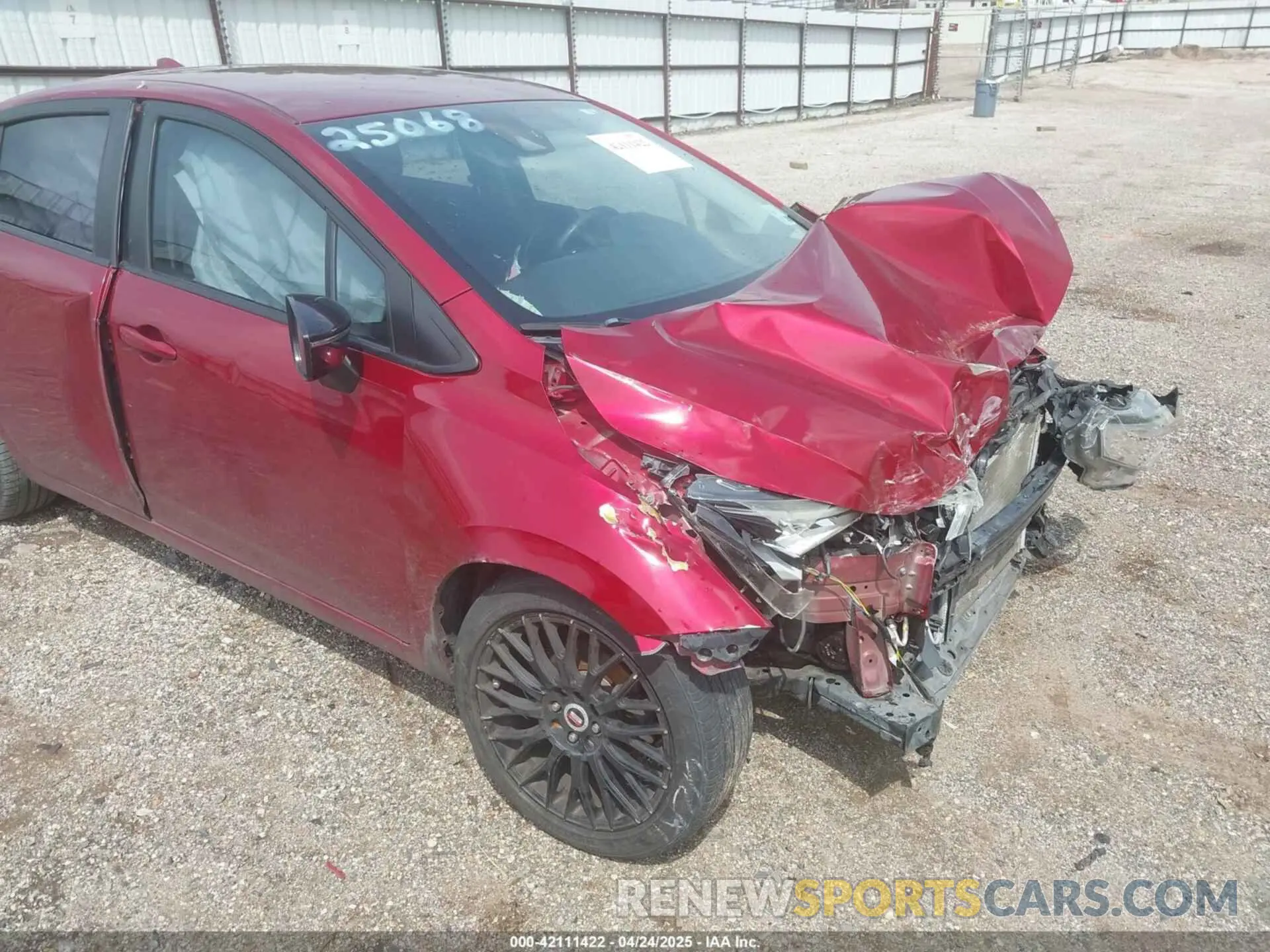 22 Photograph of a damaged car 3N1CN8FV0LL805376 NISSAN VERSA 2020
