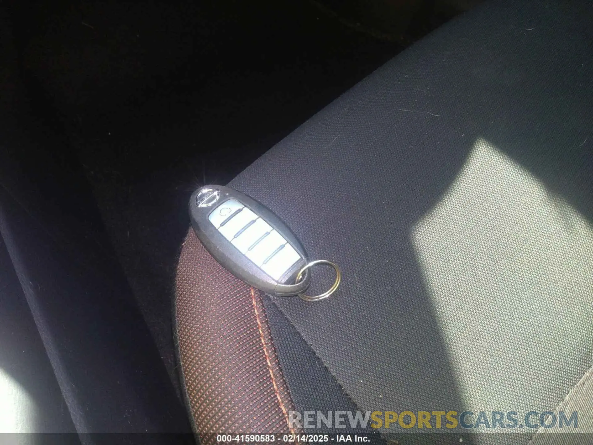 11 Фотография поврежденного автомобиля 3N1CN8FV0LL905803 NISSAN VERSA 2020