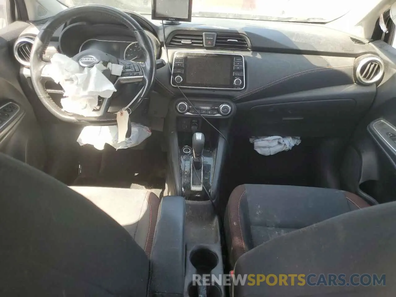 8 Photograph of a damaged car 3N1CN8FV2LL804388 NISSAN VERSA 2020