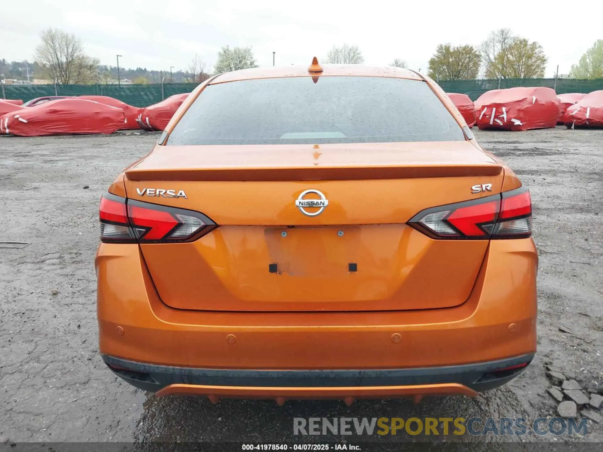 15 Photograph of a damaged car 3N1CN8FV2LL851470 NISSAN VERSA 2020