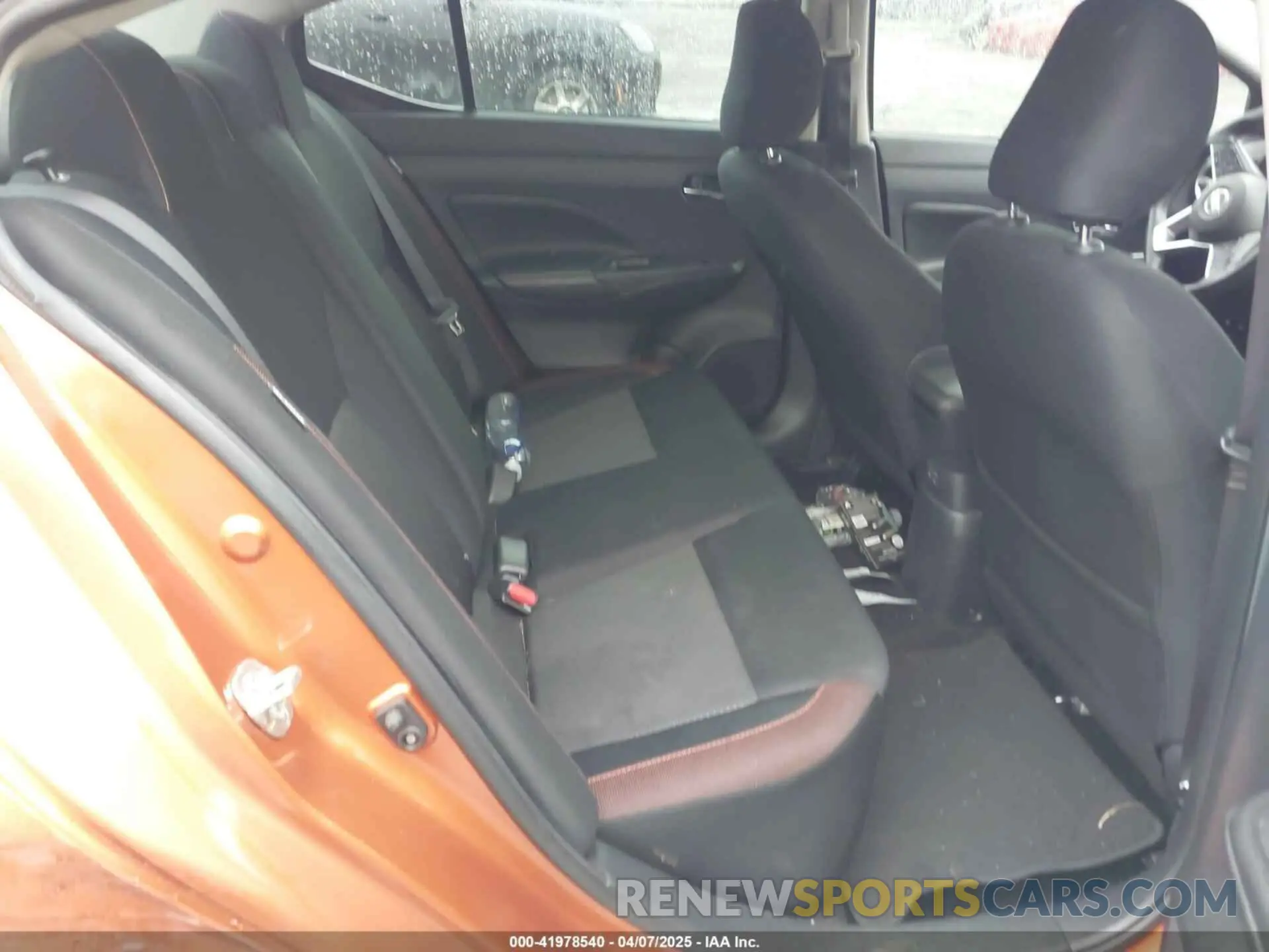 8 Photograph of a damaged car 3N1CN8FV2LL851470 NISSAN VERSA 2020