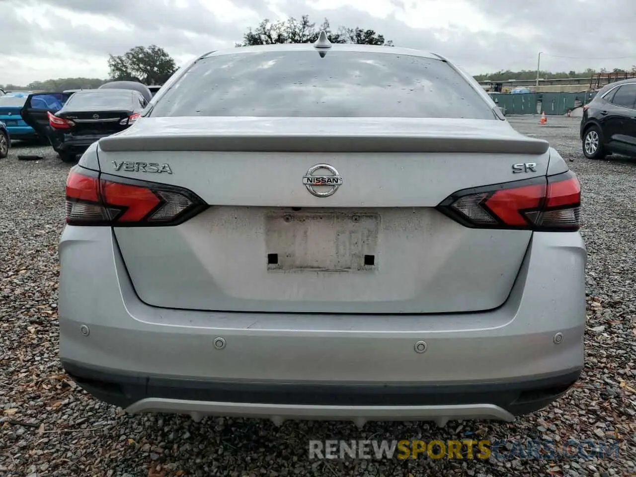 6 Фотография поврежденного автомобиля 3N1CN8FV3LL805761 NISSAN VERSA 2020
