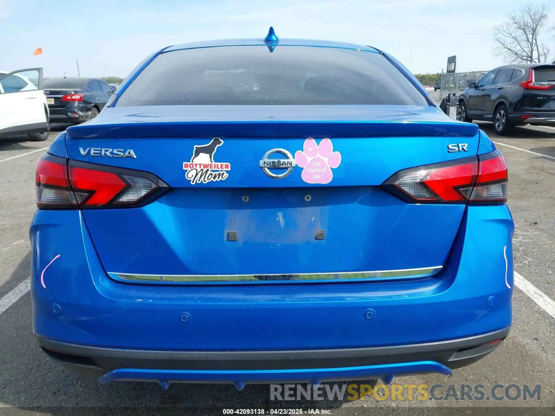 16 Photograph of a damaged car 3N1CN8FV5LL877058 NISSAN VERSA 2020