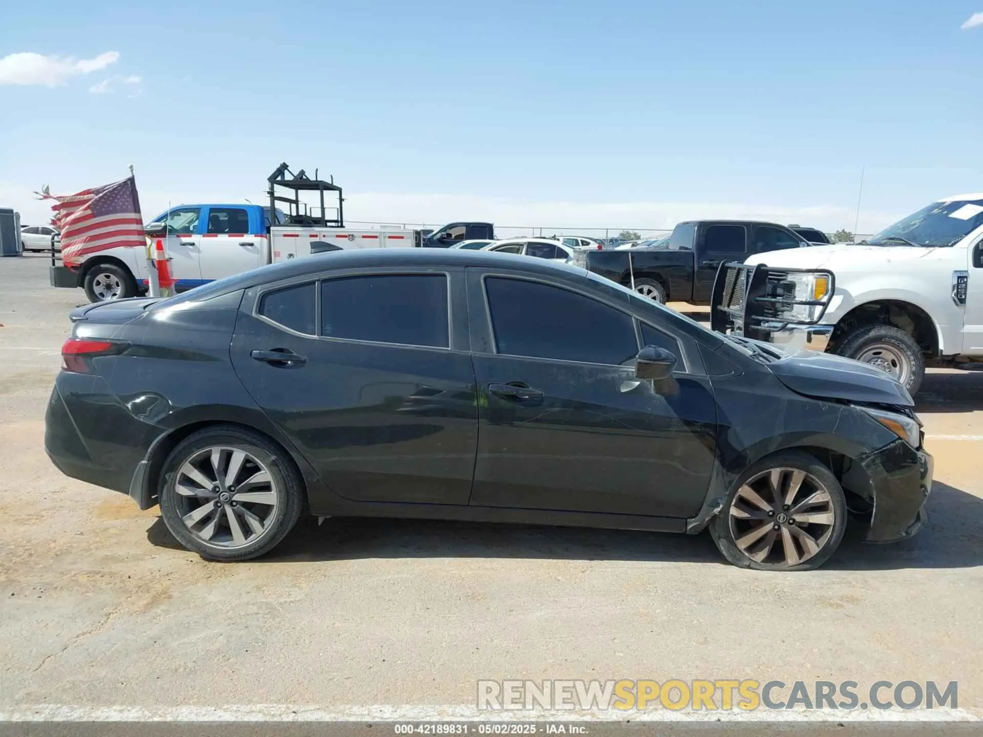 13 Photograph of a damaged car 3N1CN8FV5LL879229 NISSAN VERSA 2020