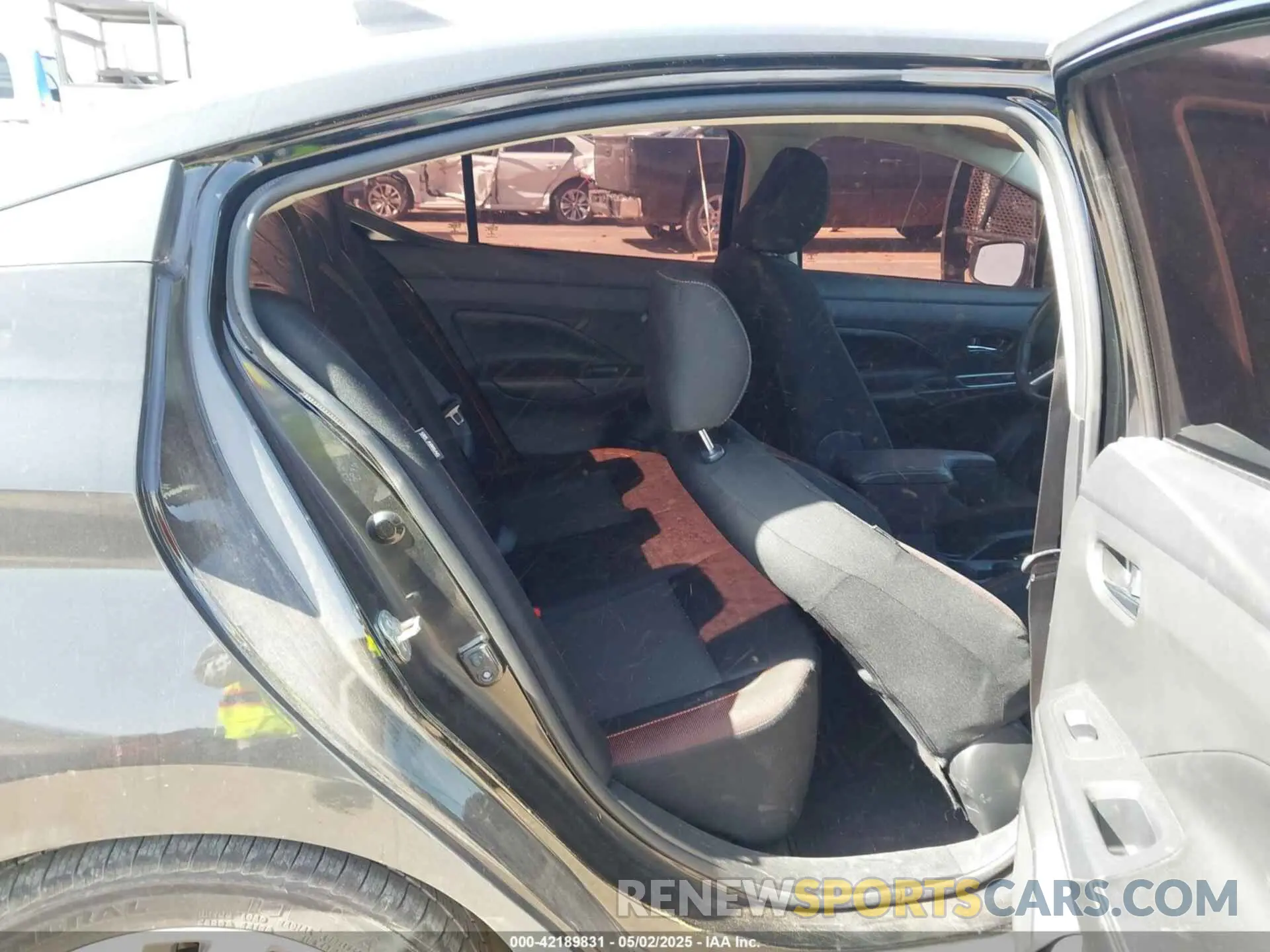 8 Photograph of a damaged car 3N1CN8FV5LL879229 NISSAN VERSA 2020