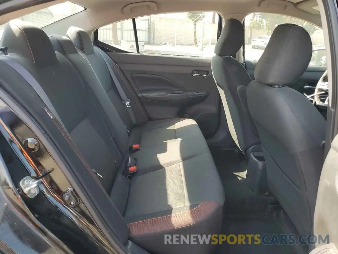 10 Photograph of a damaged car 3N1CN8FV5LL893762 NISSAN VERSA 2020