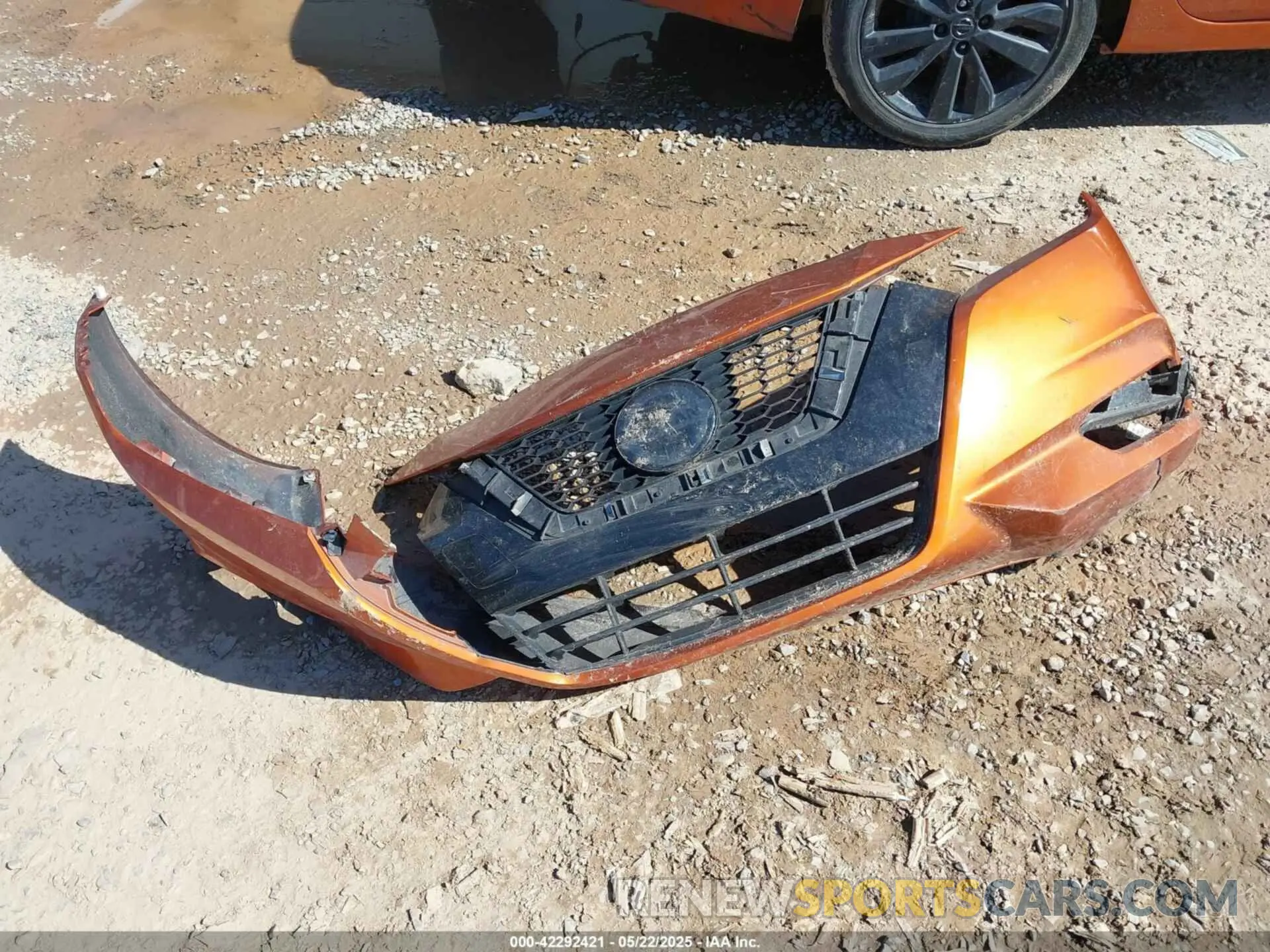 12 Photograph of a damaged car 3N1CN8FV8LL902633 NISSAN VERSA 2020