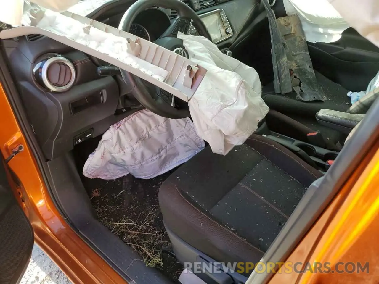 8 Photograph of a damaged car 3N1CN8FVXLL913133 NISSAN VERSA 2020