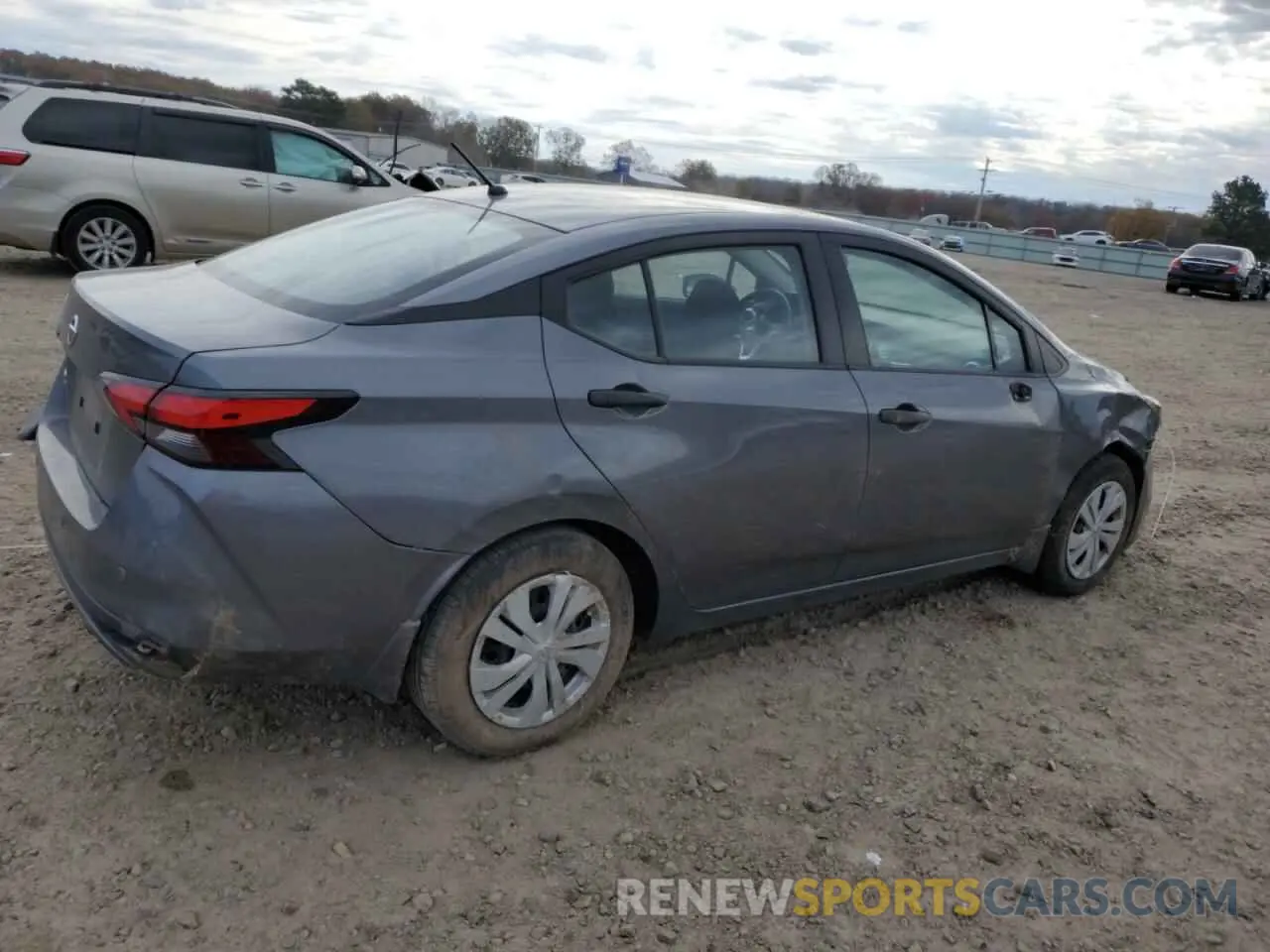 3 Фотография поврежденного автомобиля 3N1CN8BVXML818871 NISSAN VERSA 2021