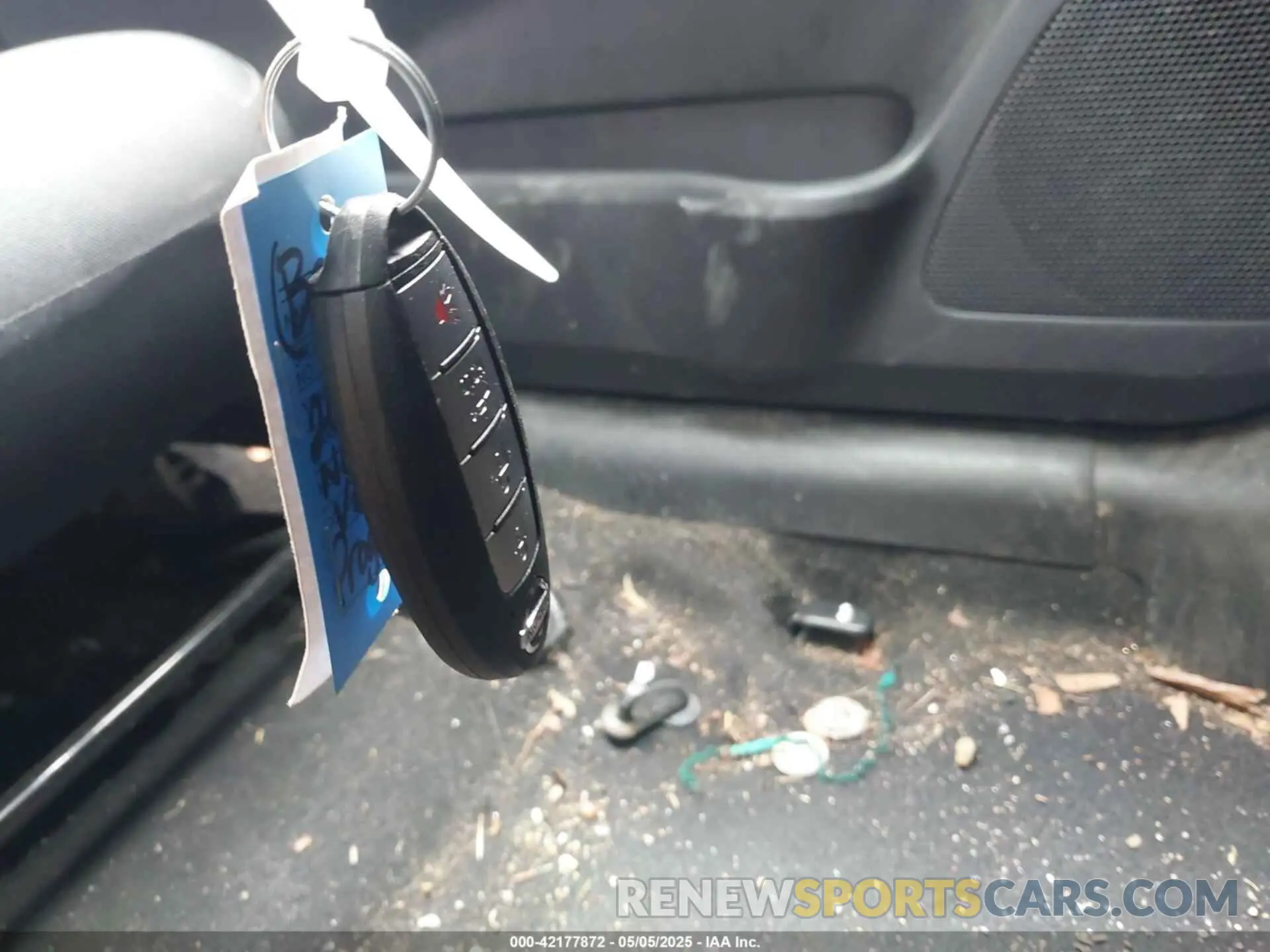 11 Фотография поврежденного автомобиля 3N1CN8DV0ML895083 NISSAN VERSA 2021