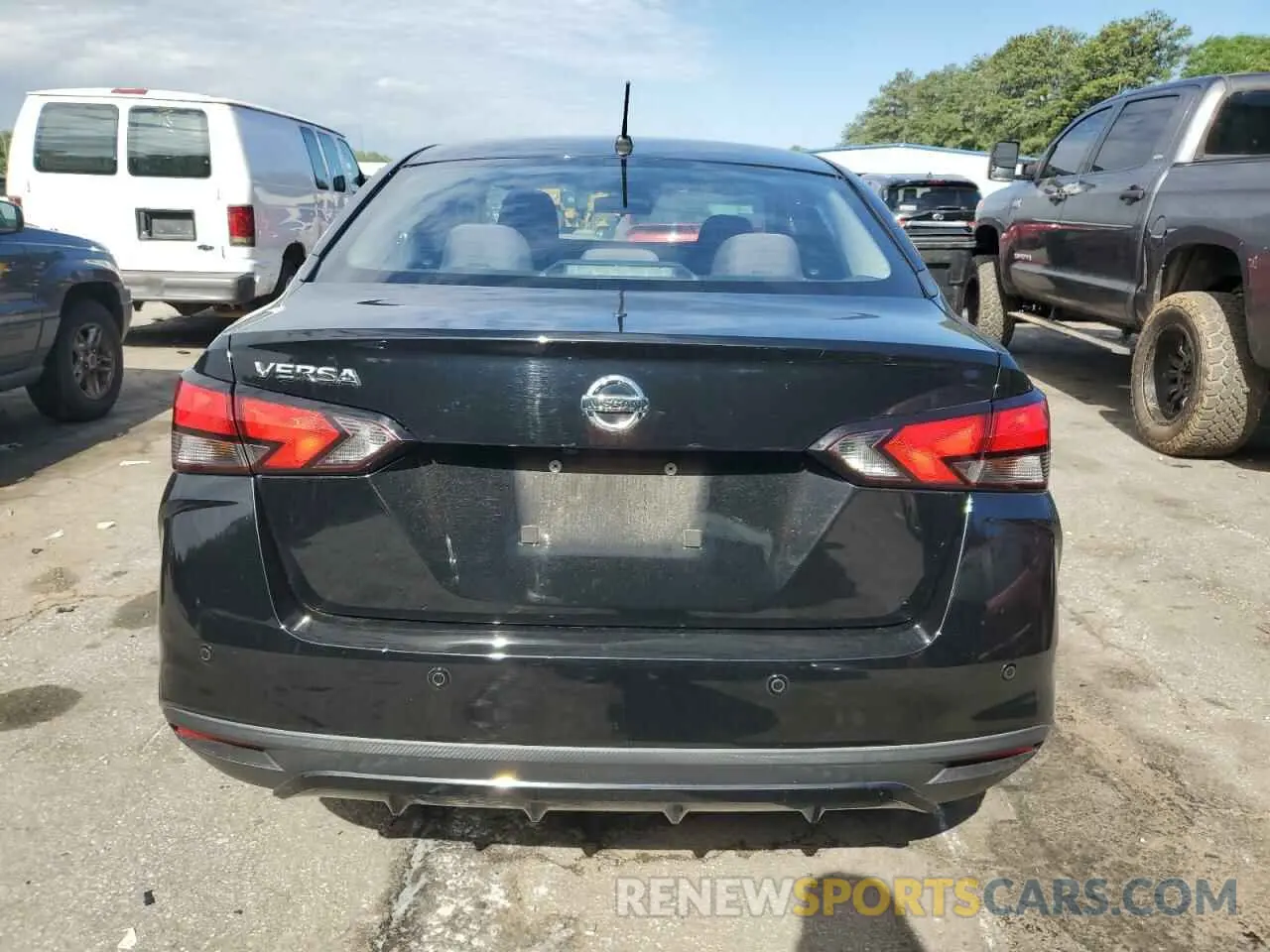 6 Photograph of a damaged car 3N1CN8DV1ML852520 NISSAN VERSA 2021