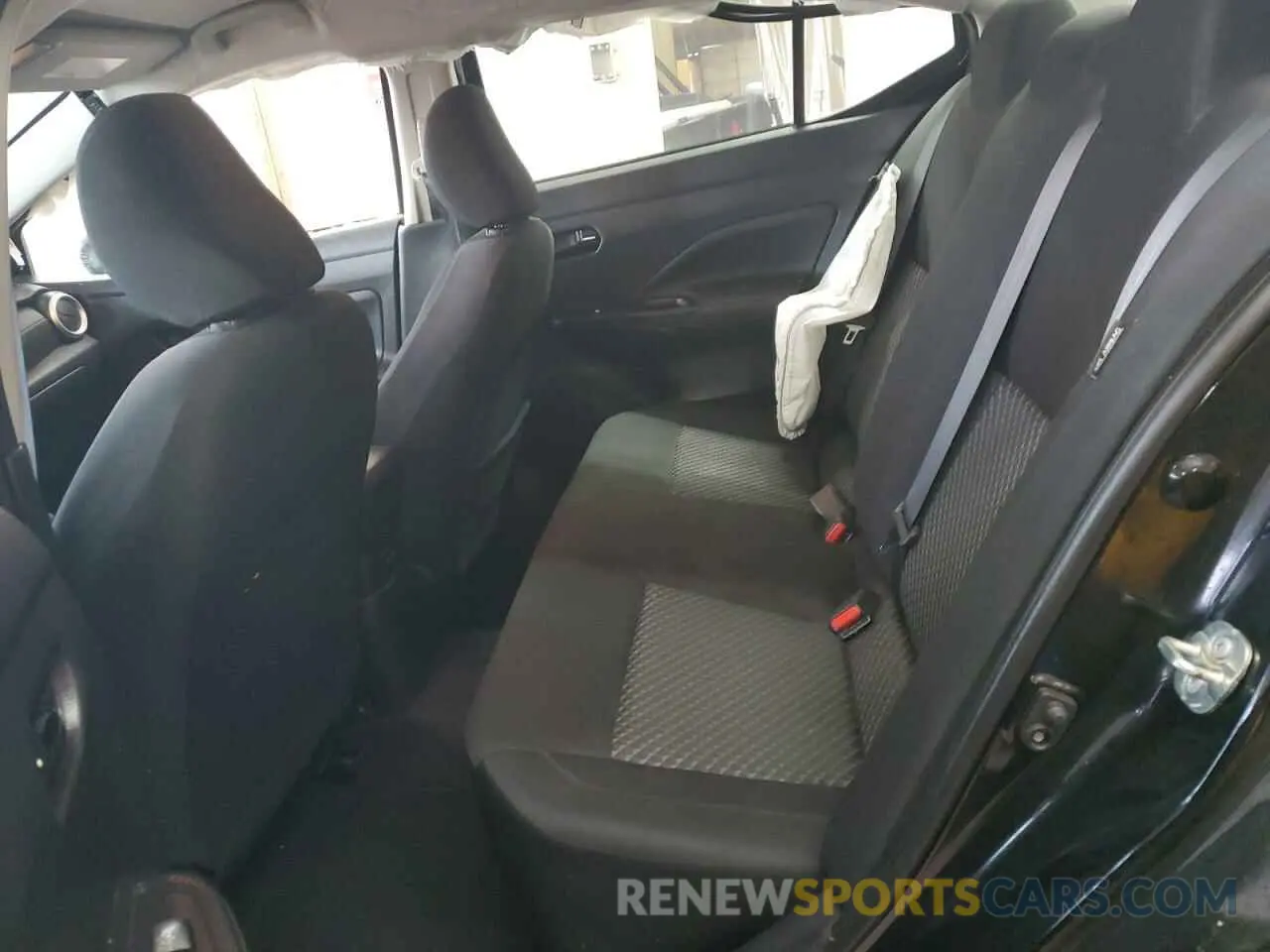 10 Photograph of a damaged car 3N1CN8DV1ML878907 NISSAN VERSA 2021