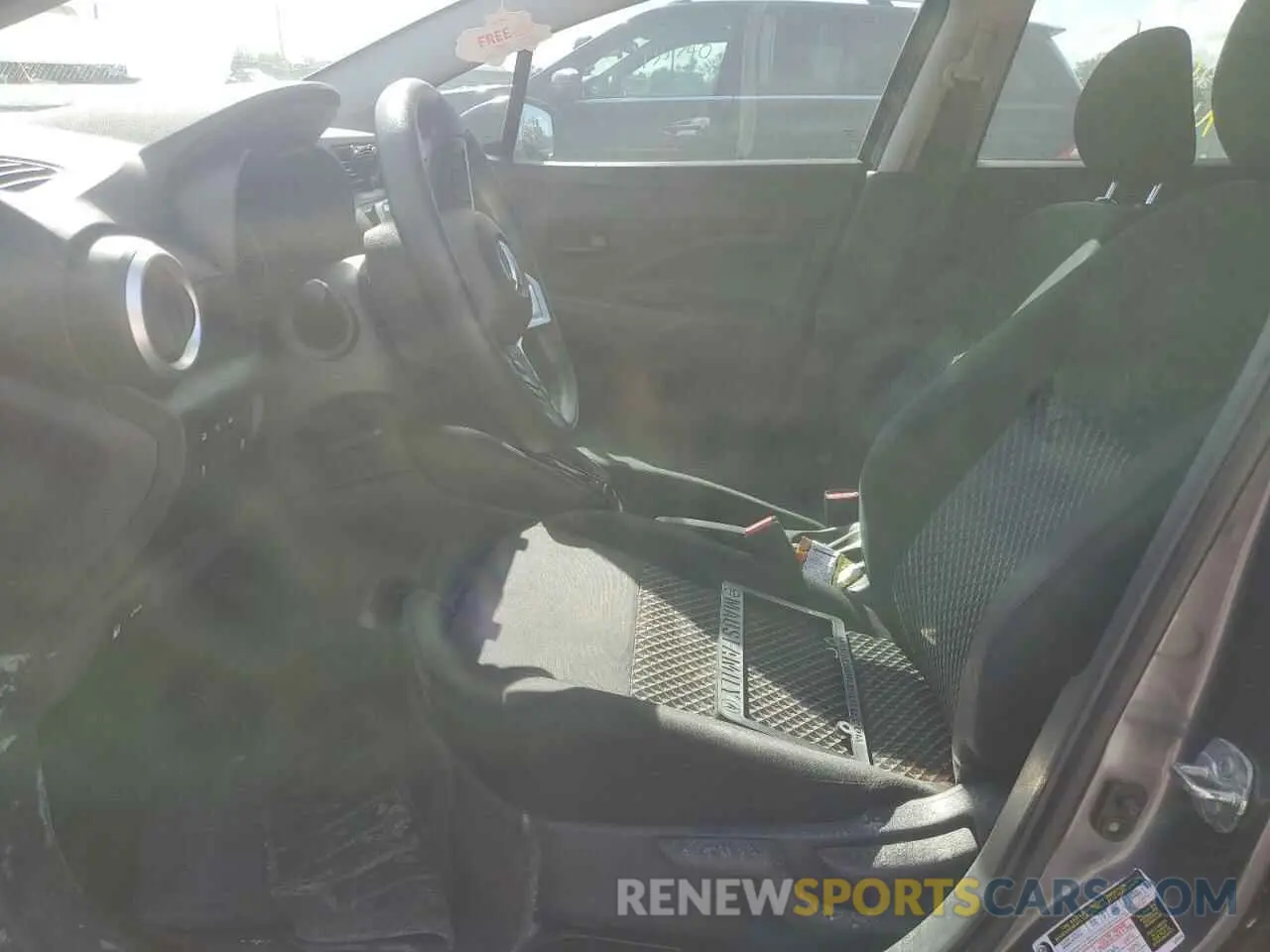 7 Photograph of a damaged car 3N1CN8DV3ML859954 NISSAN VERSA 2021