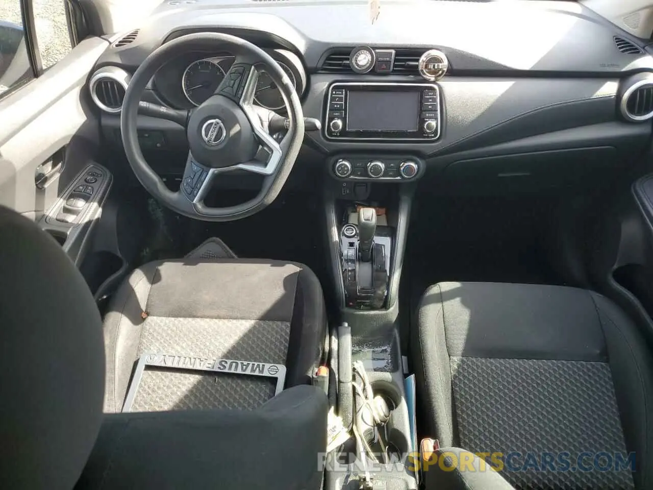 8 Photograph of a damaged car 3N1CN8DV3ML859954 NISSAN VERSA 2021