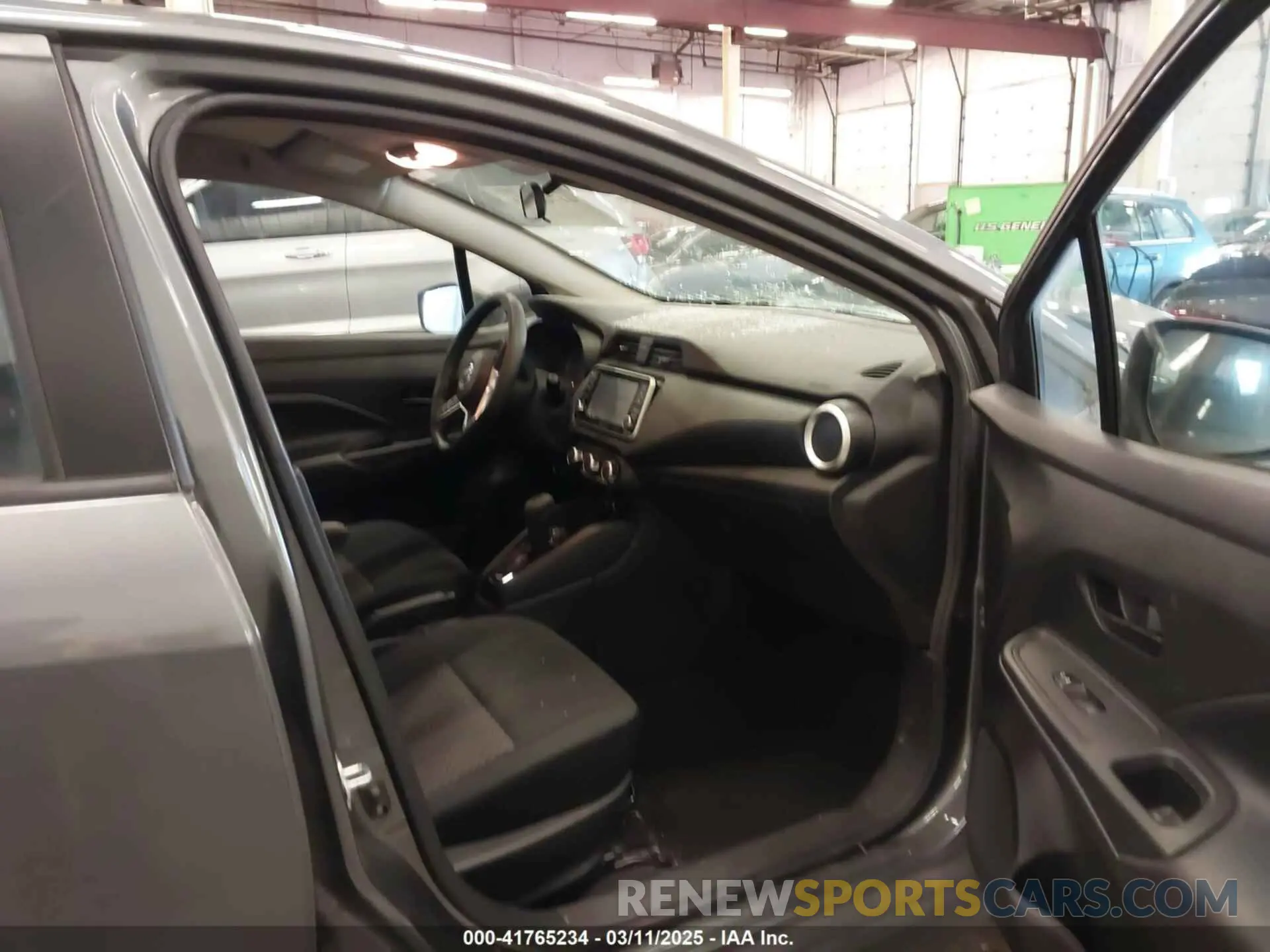 5 Photograph of a damaged car 3N1CN8DV4ML815784 NISSAN VERSA 2021