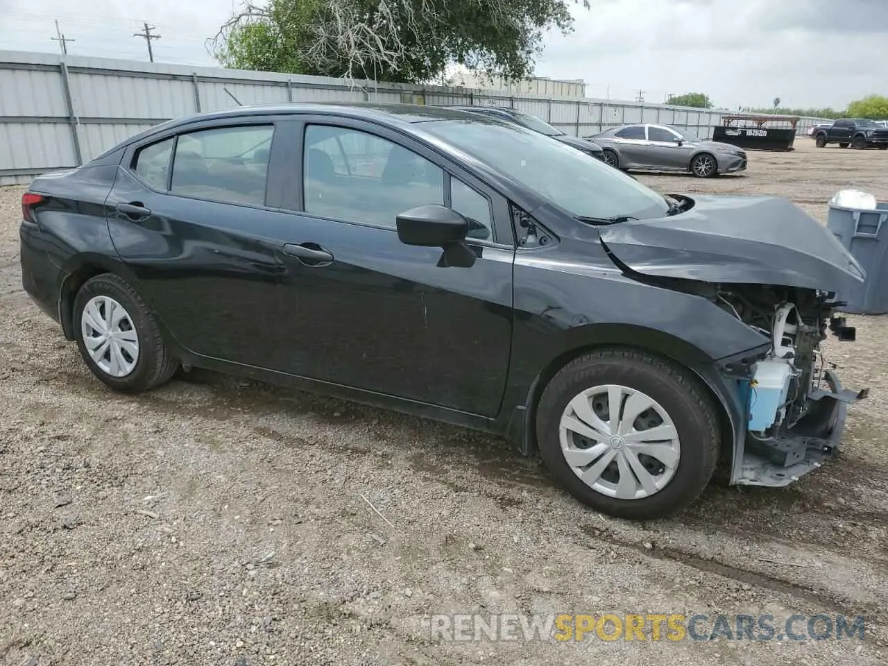 4 Photograph of a damaged car 3N1CN8DV5ML806625 NISSAN VERSA 2021