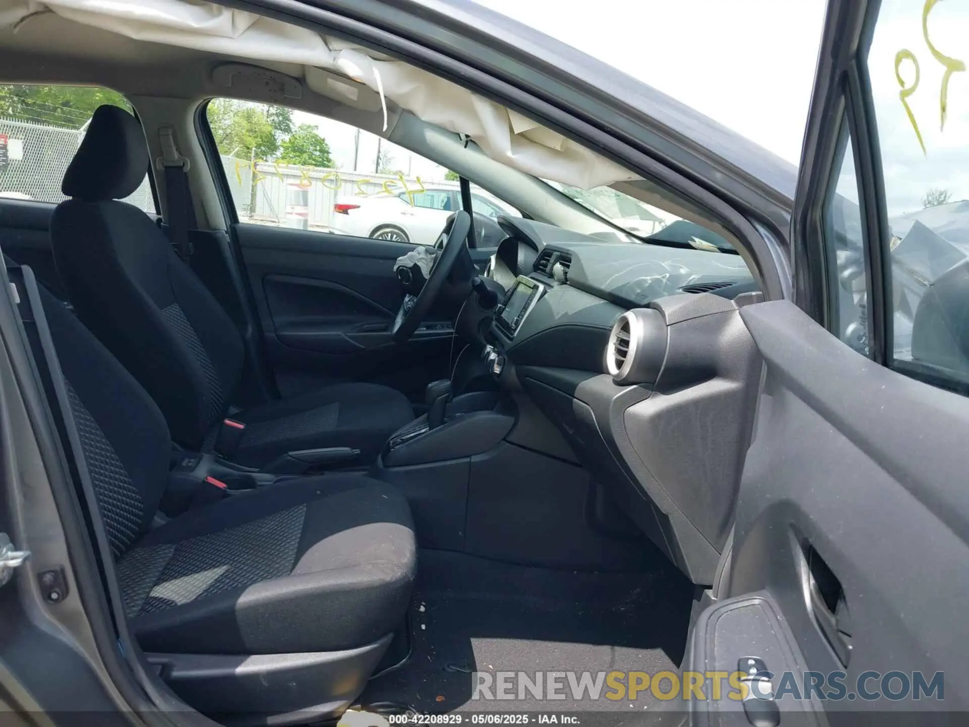 5 Фотография поврежденного автомобиля 3N1CN8DV5ML897136 NISSAN VERSA 2021