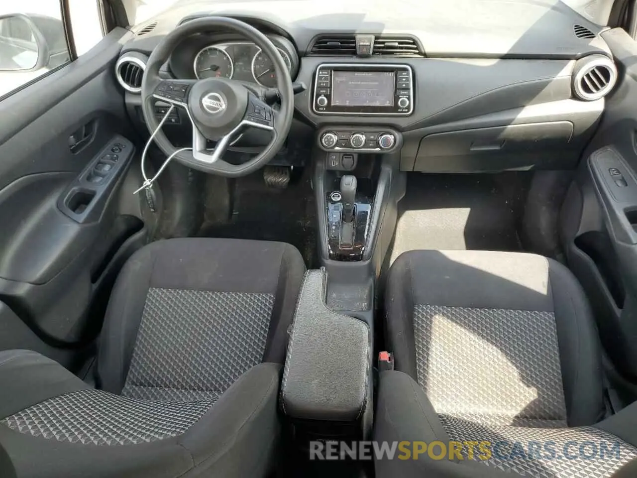 8 Photograph of a damaged car 3N1CN8DV6ML849287 NISSAN VERSA 2021