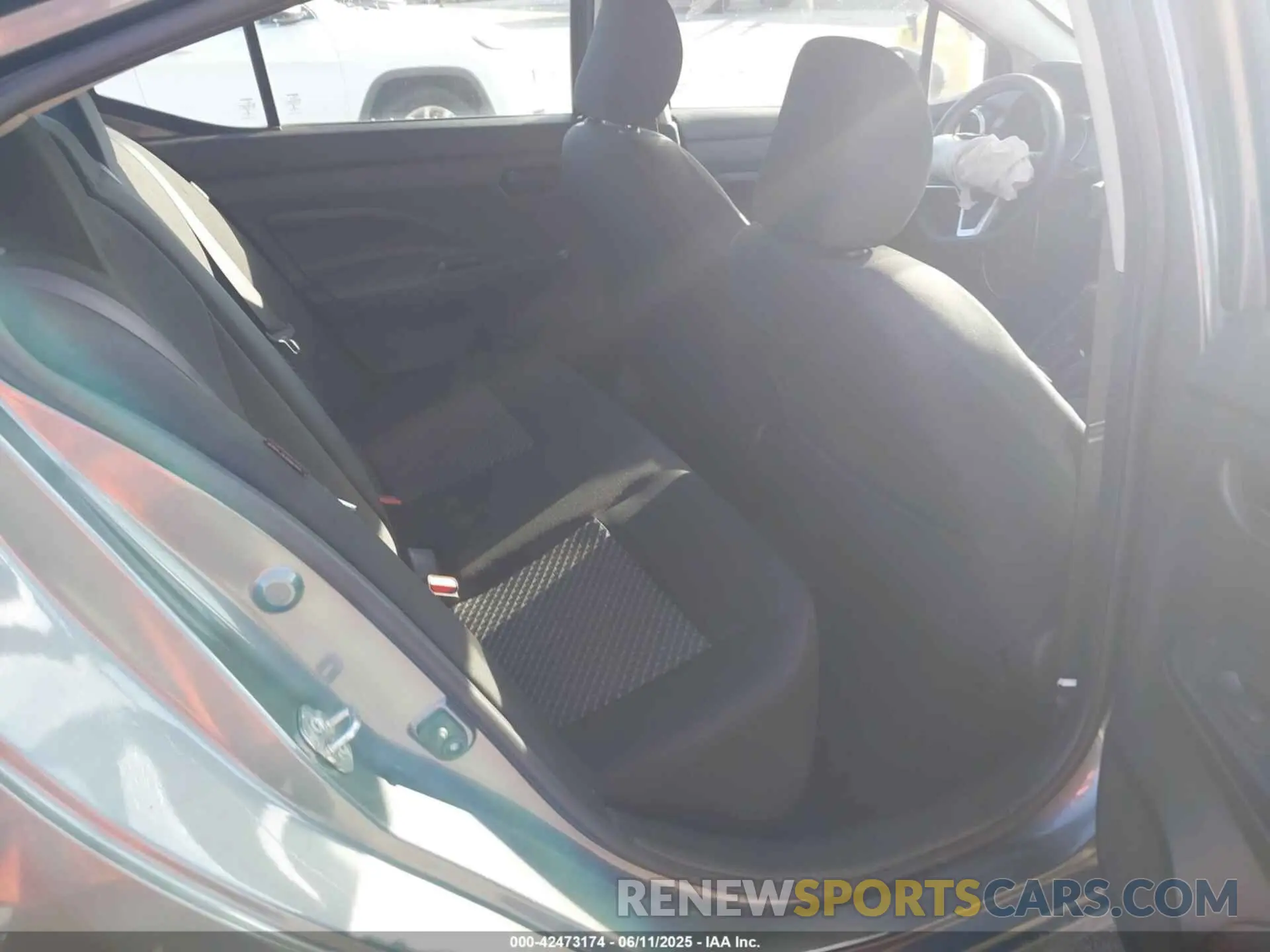 8 Фотография поврежденного автомобиля 3N1CN8DV7ML809106 NISSAN VERSA 2021