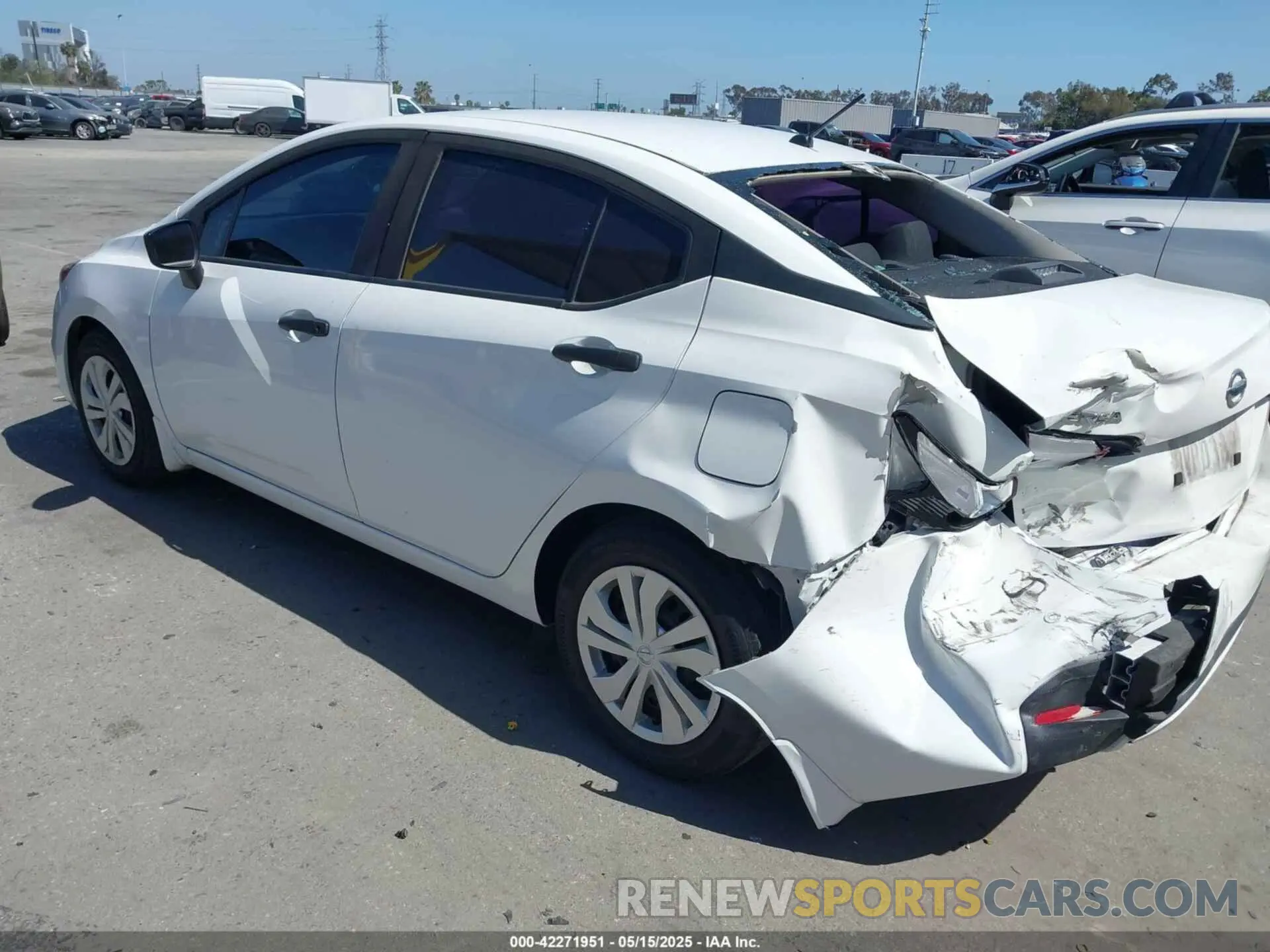 3 Photograph of a damaged car 3N1CN8DV7ML858743 NISSAN VERSA 2021