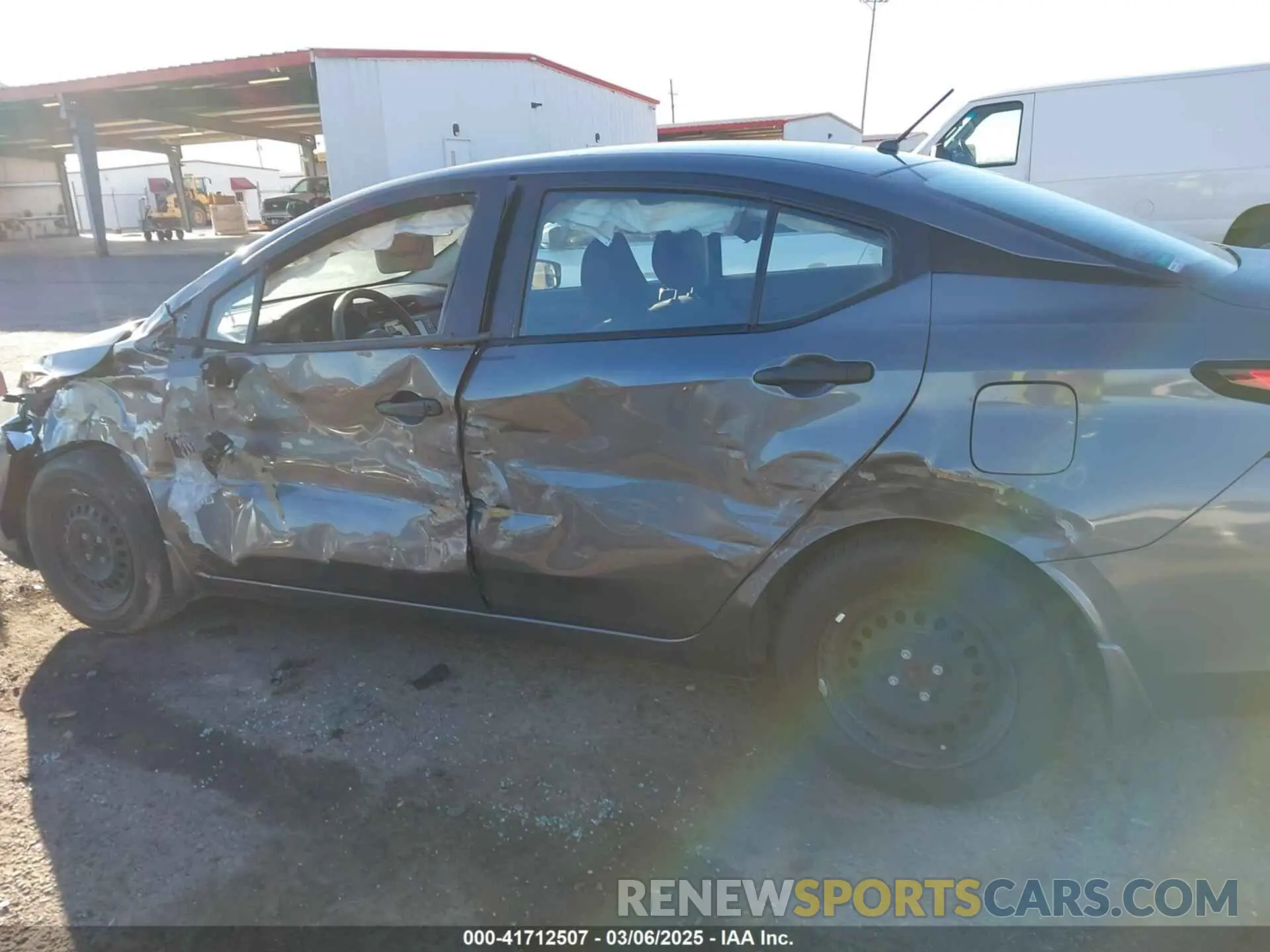 14 Фотография поврежденного автомобиля 3N1CN8DV7ML908315 NISSAN VERSA 2021