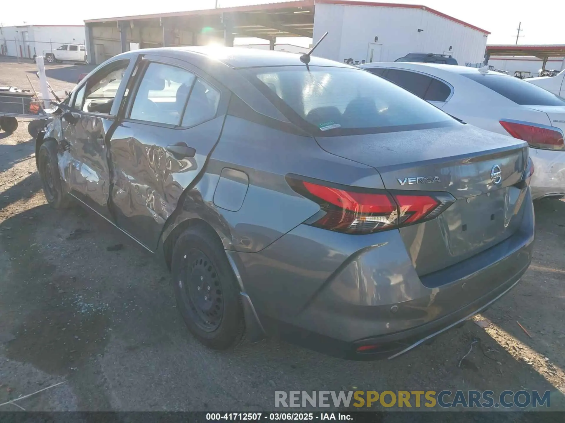 3 Фотография поврежденного автомобиля 3N1CN8DV7ML908315 NISSAN VERSA 2021