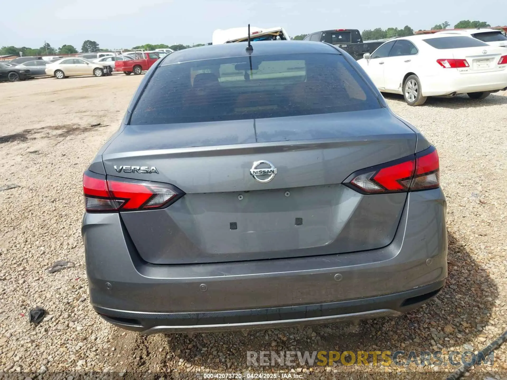 17 Photograph of a damaged car 3N1CN8DV8ML859688 NISSAN VERSA 2021