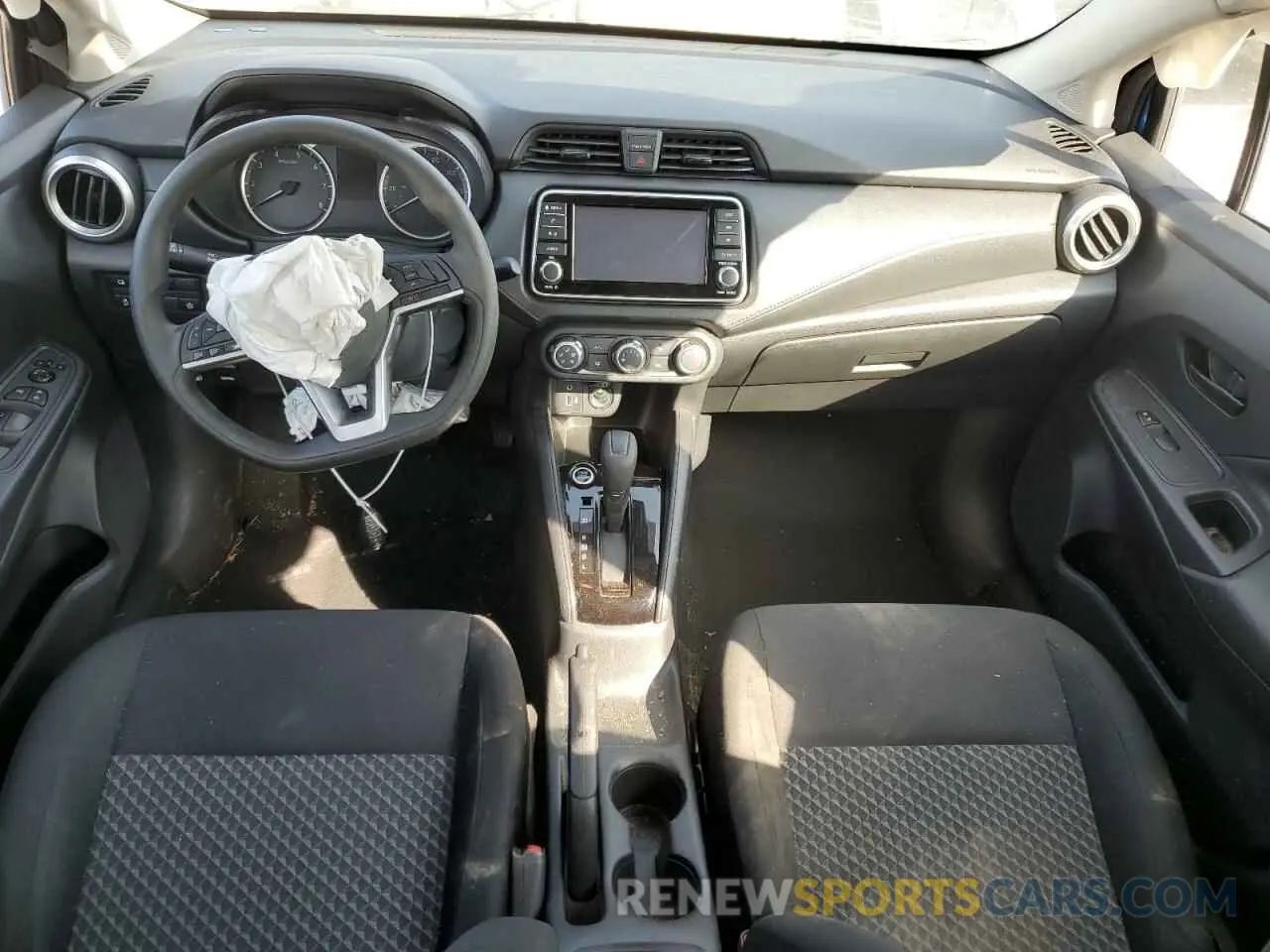 8 Photograph of a damaged car 3N1CN8DV9ML921308 NISSAN VERSA 2021